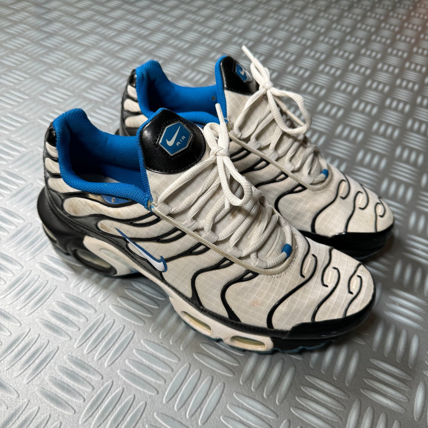 Nike TN Oreo Trainers - UK7.5 / US8.5