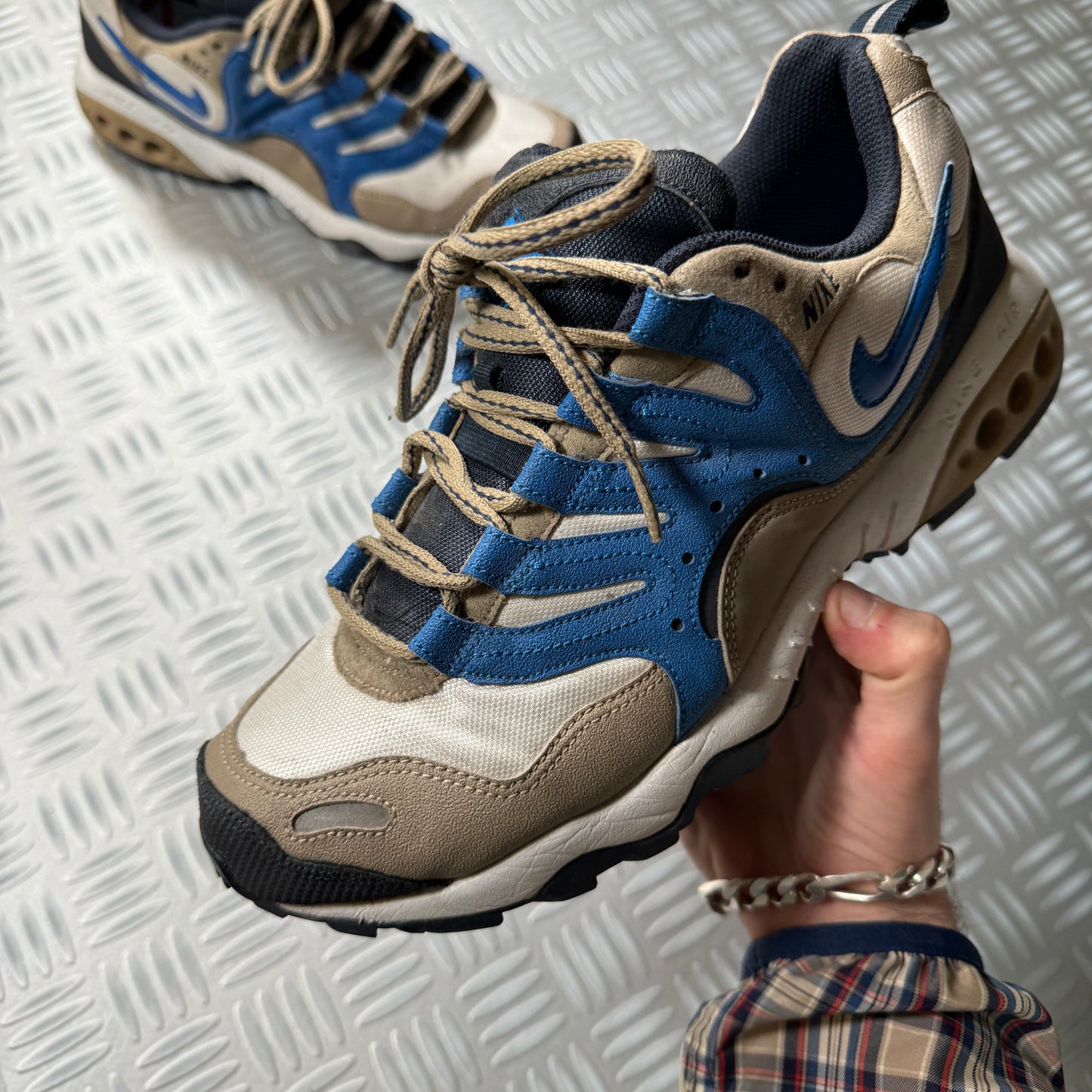 2008 Nike ACG Humara - UK8.5 / US9.5