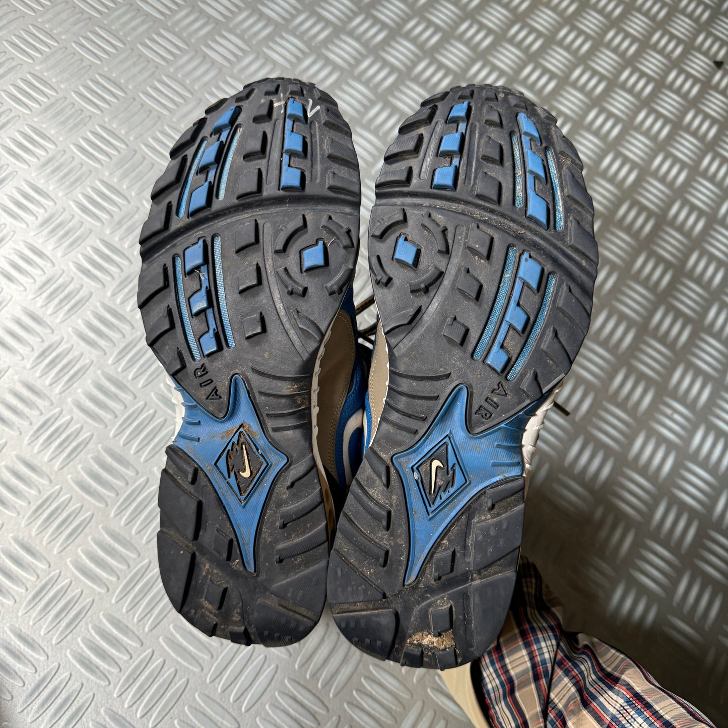 2008 Nike ACG Humara - UK8.5 / US9.5