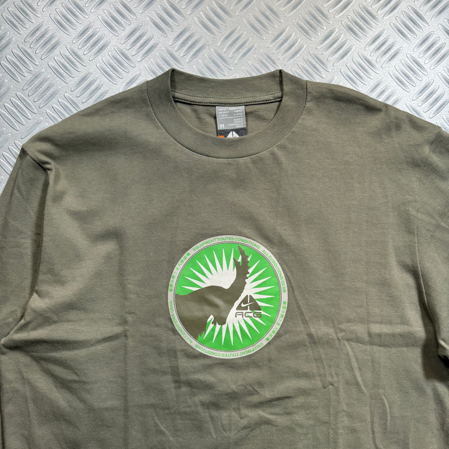 Nike ACG Khaki Goat Longsleeve - Medium / Large
