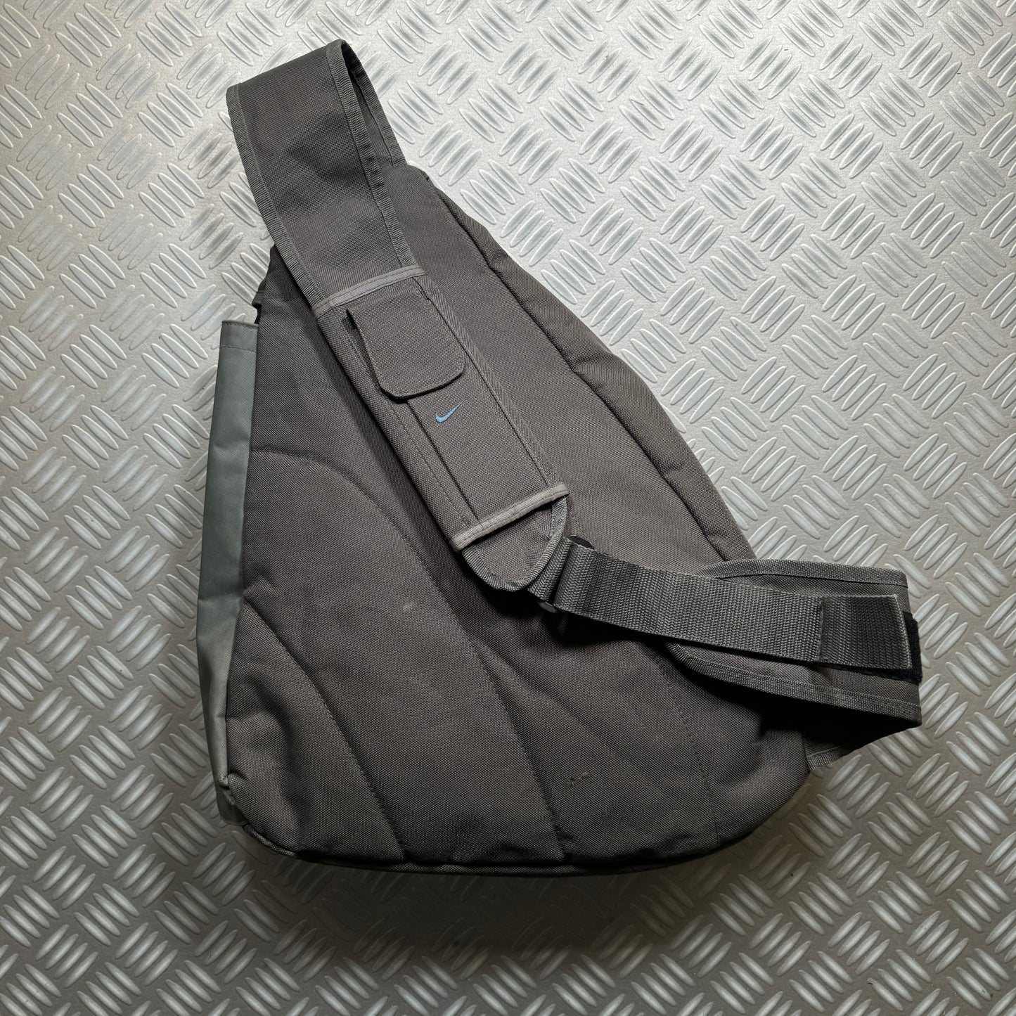 Nike Grey Velcro Front Flap Cross Body Bag