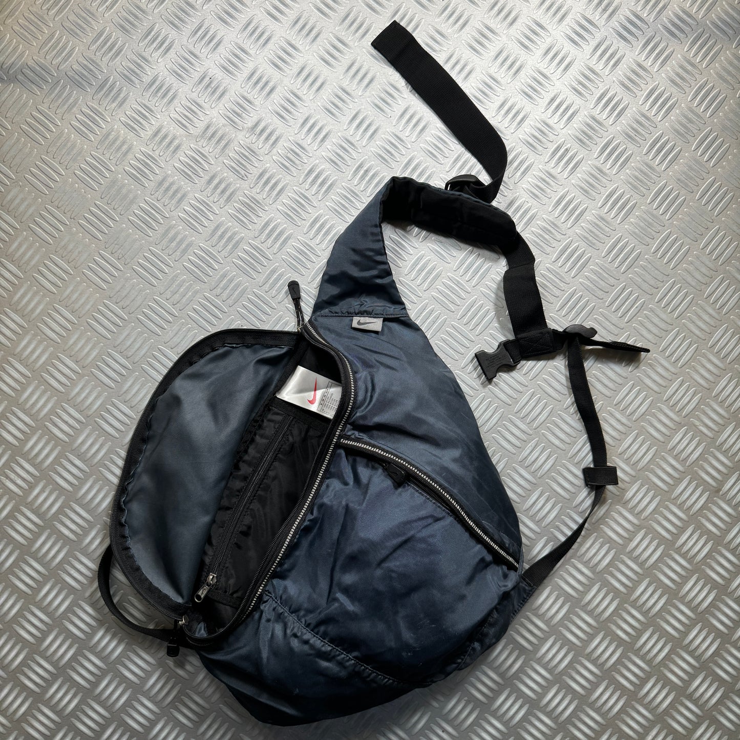 Early 2000's Nike Midnight Navy Tri-Harness Sling Bag
