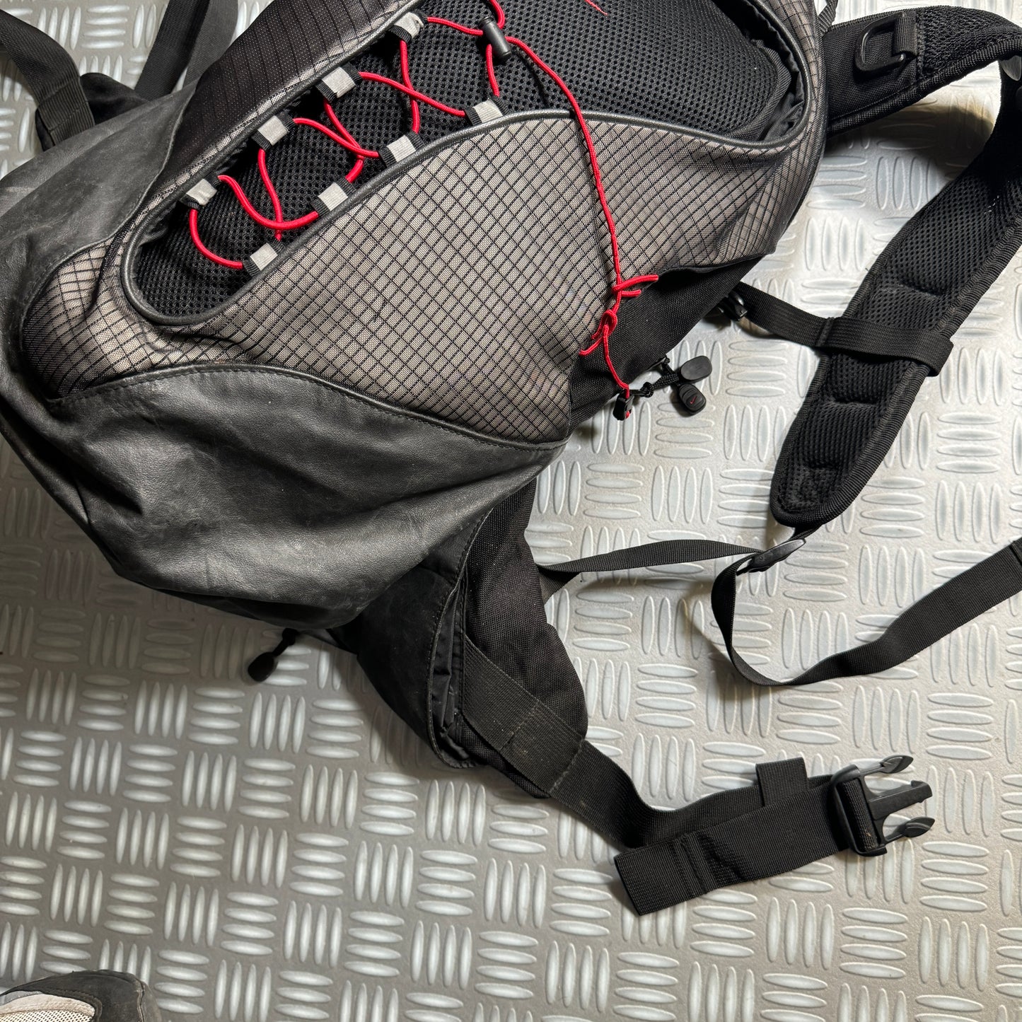Early 2000's Nike Technical Reinforced Shell Back Pack