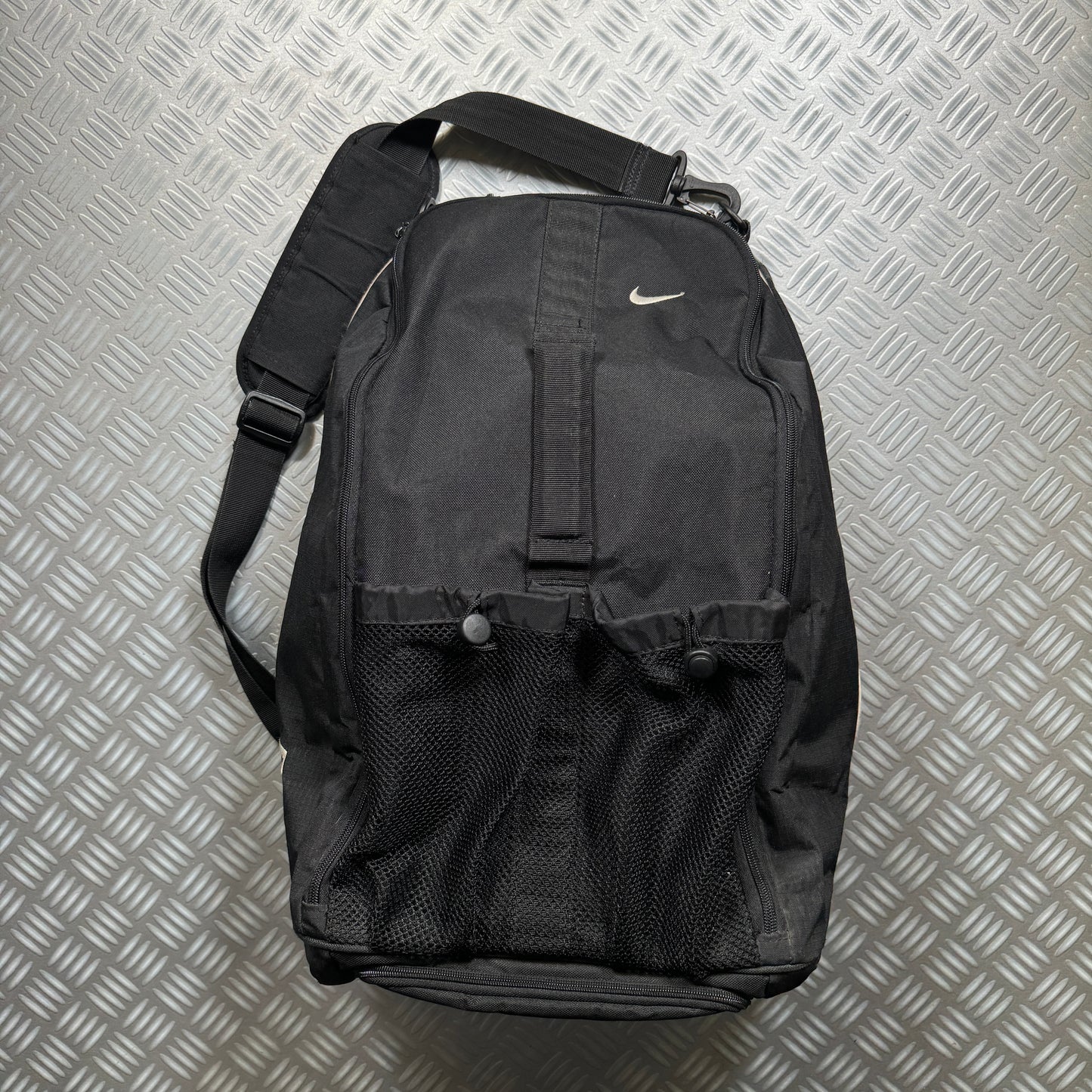 Early 2000's Nike Big Carry All Sling Bag