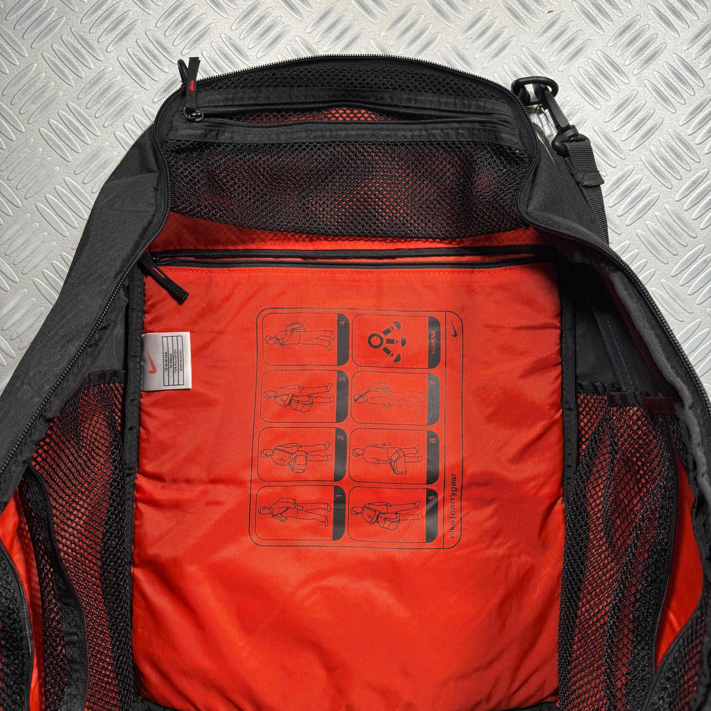 Early 2000's Nike Big Carry All Sling Bag
