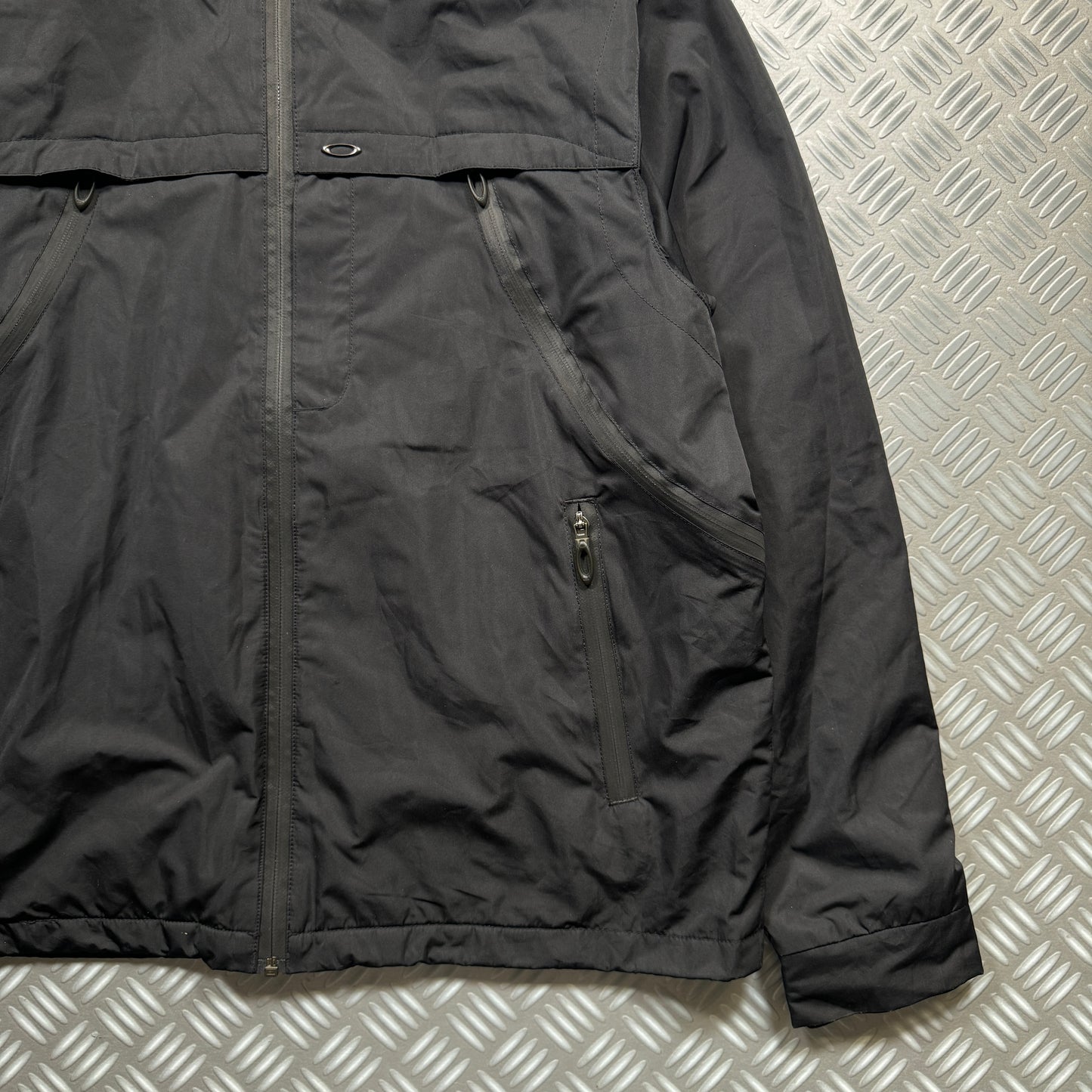 Early 2000's Oakley Software Jet Black Ventilated Jacket - Medium / Large