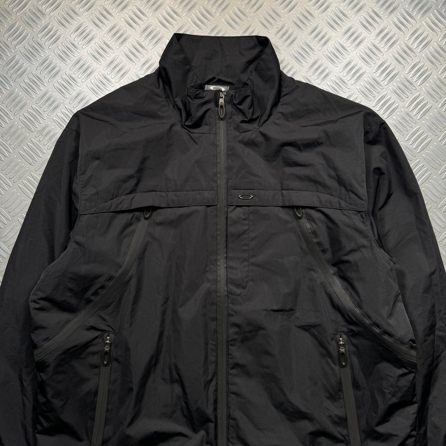 Early 2000's Oakley Software Jet Black Ventilated Jacket - Medium / Large