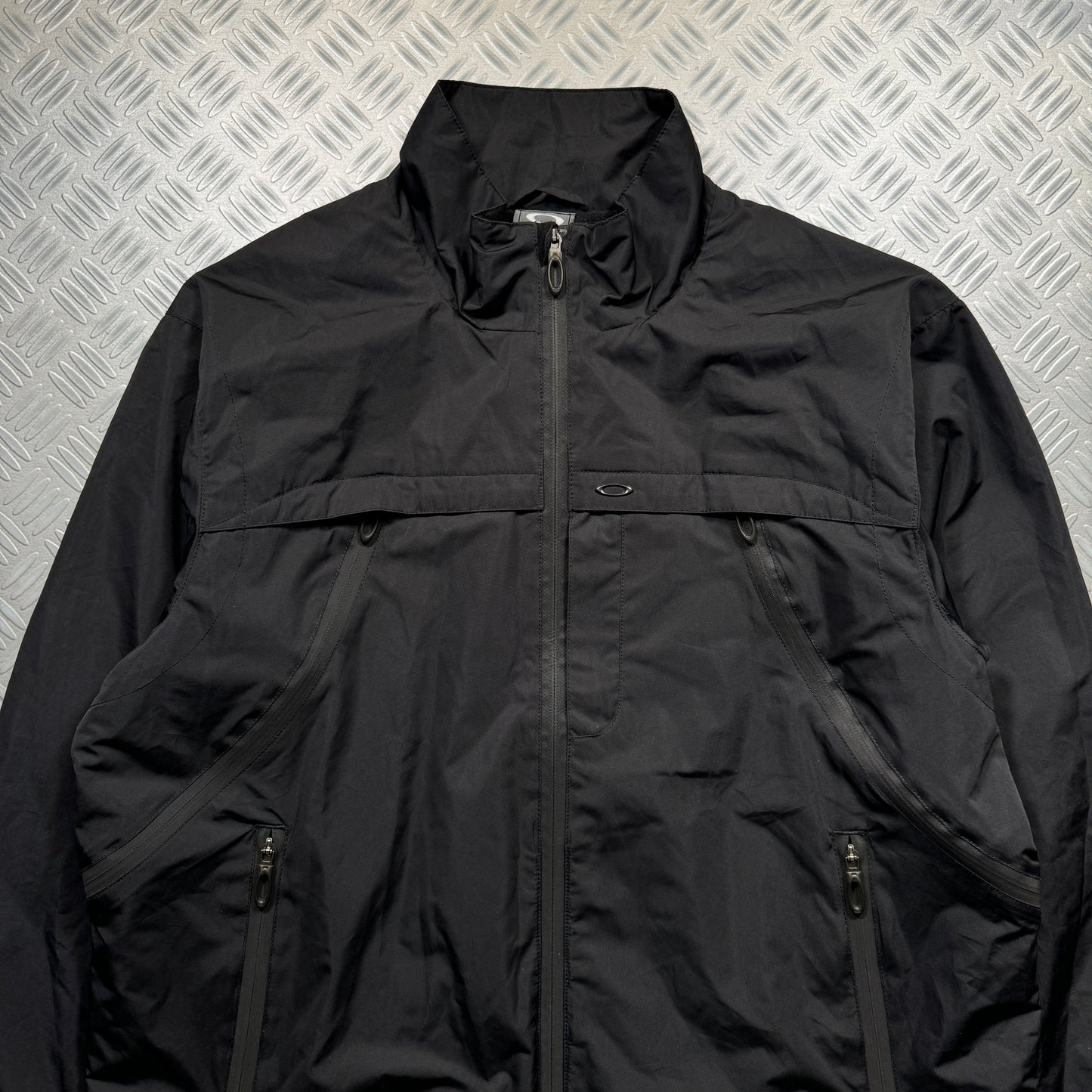 Early 2000's Oakley Software Jet Black Ventilated Jacket - Medium / Large