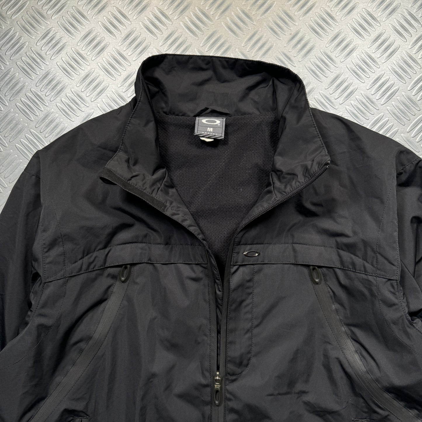 Early 2000's Oakley Software Jet Black Ventilated Jacket - Medium / Large