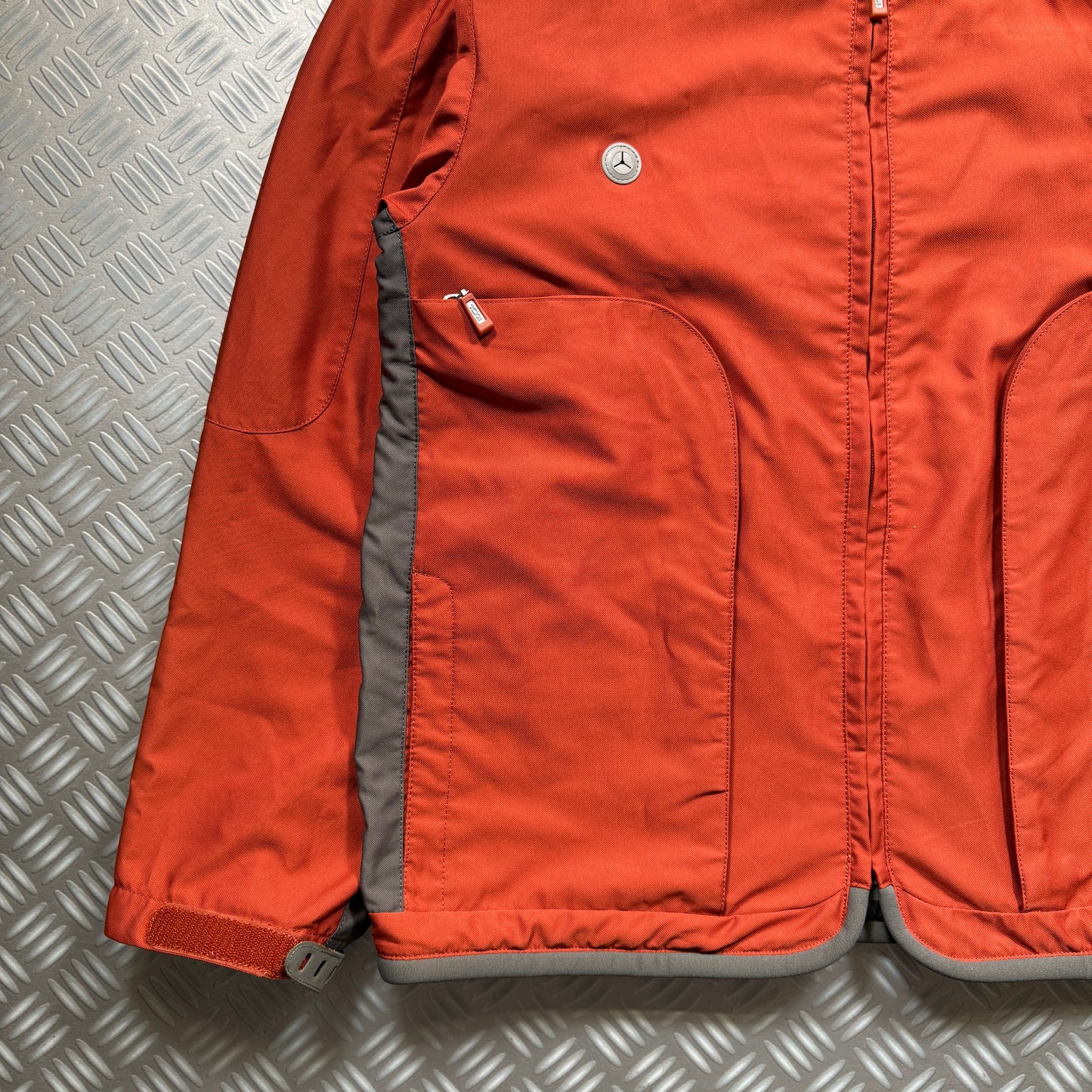 Early 2000's Tumi Multi Pocket Technical Jacket - Extra Large