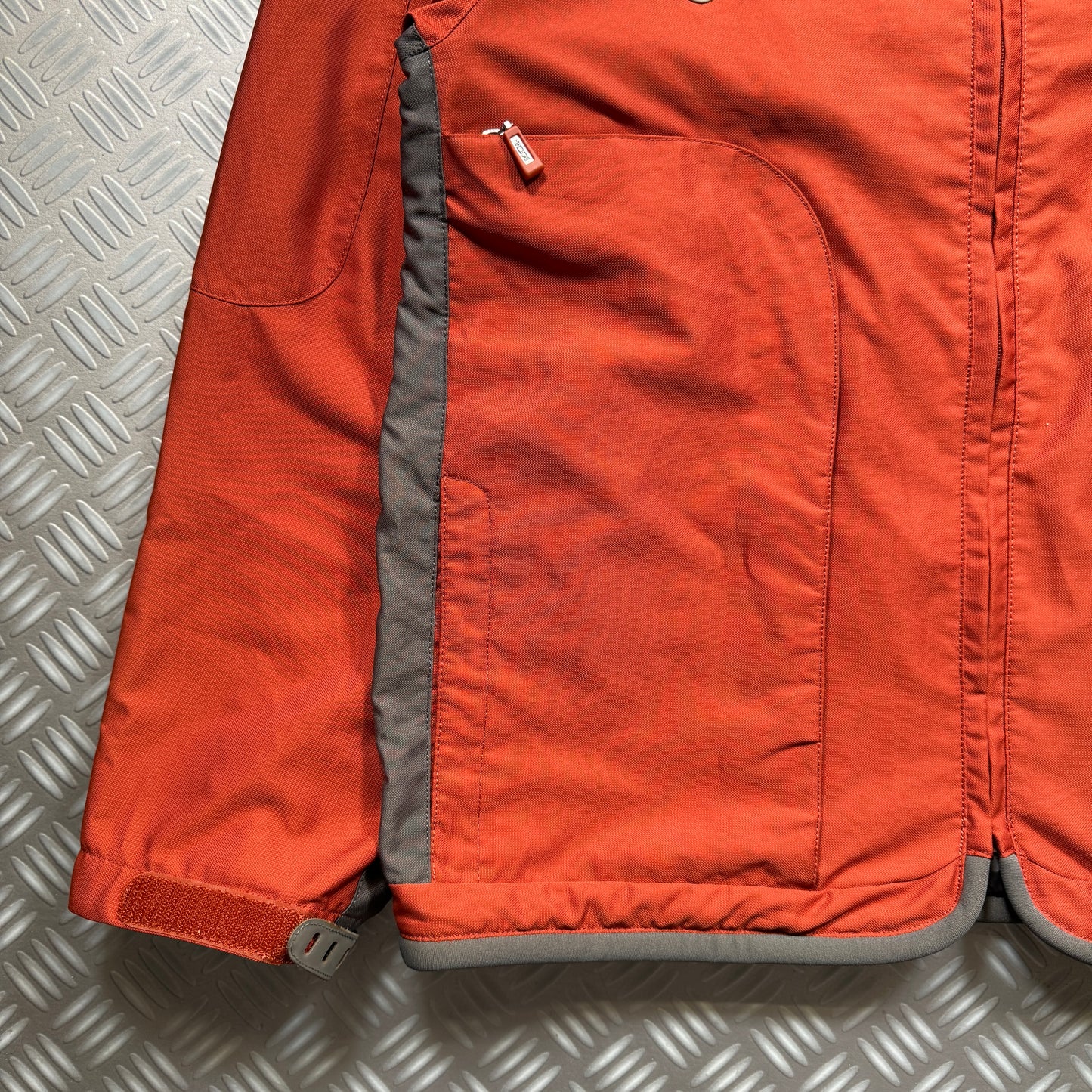 Early 2000's Tumi Multi Pocket Technical Jacket - Extra Large