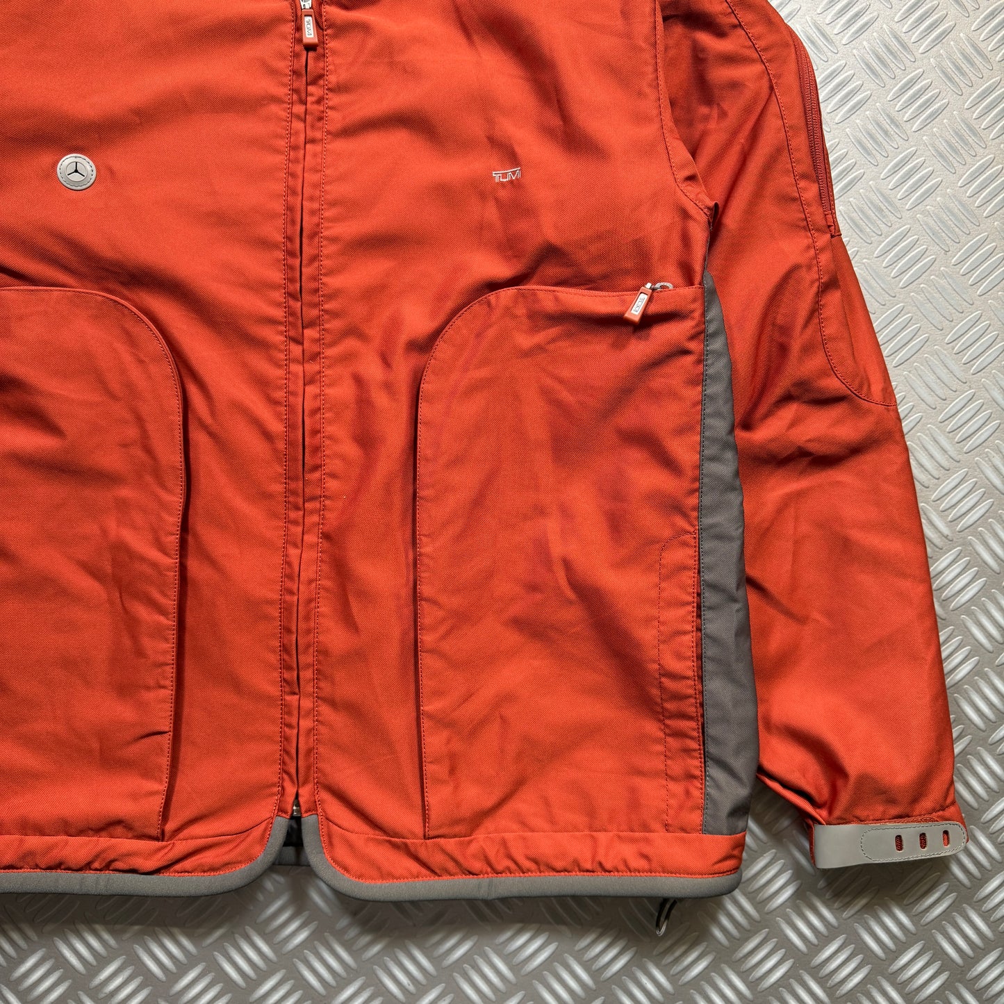 Early 2000's Tumi Multi Pocket Technical Jacket - Extra Large