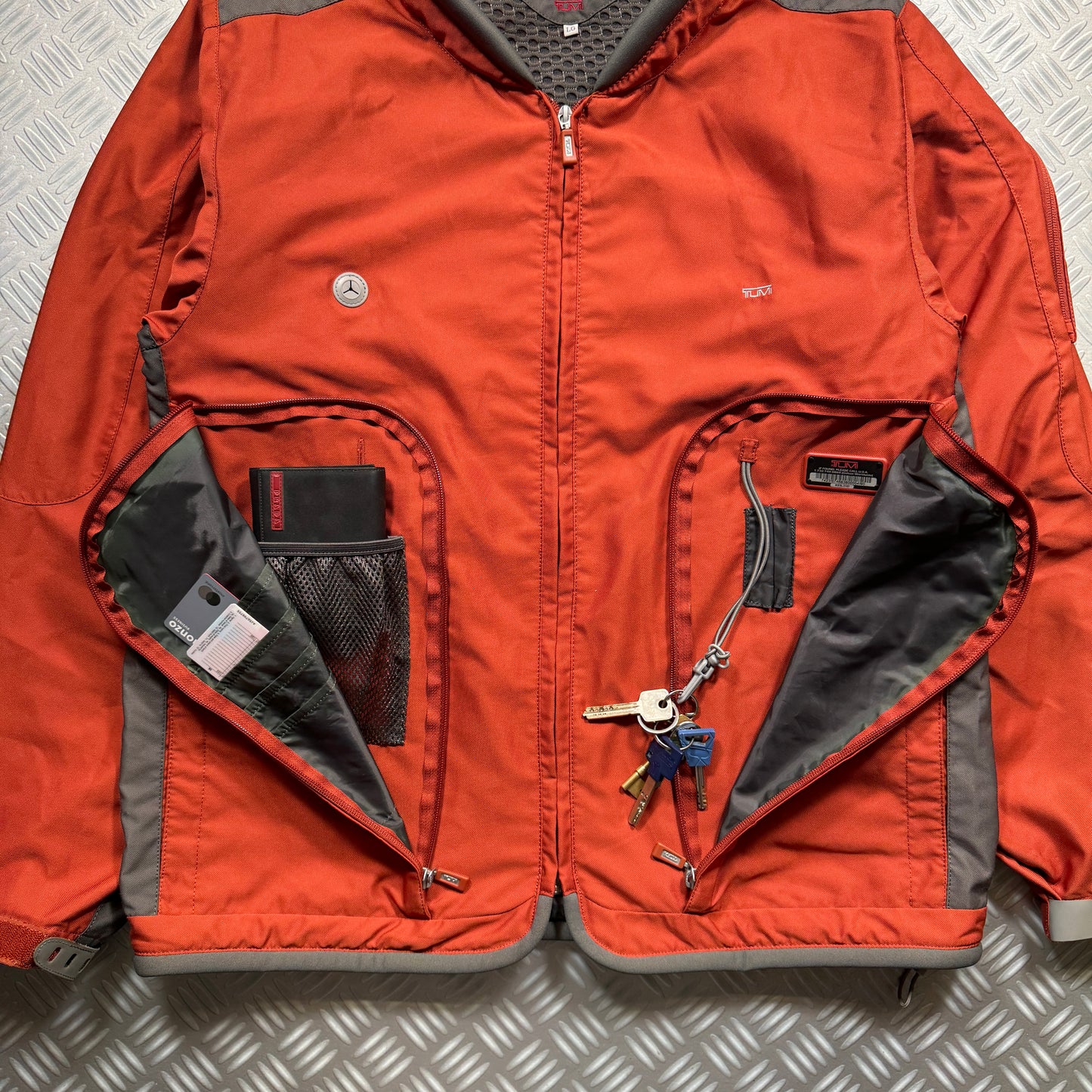 Early 2000's Tumi Multi Pocket Technical Jacket - Extra Large