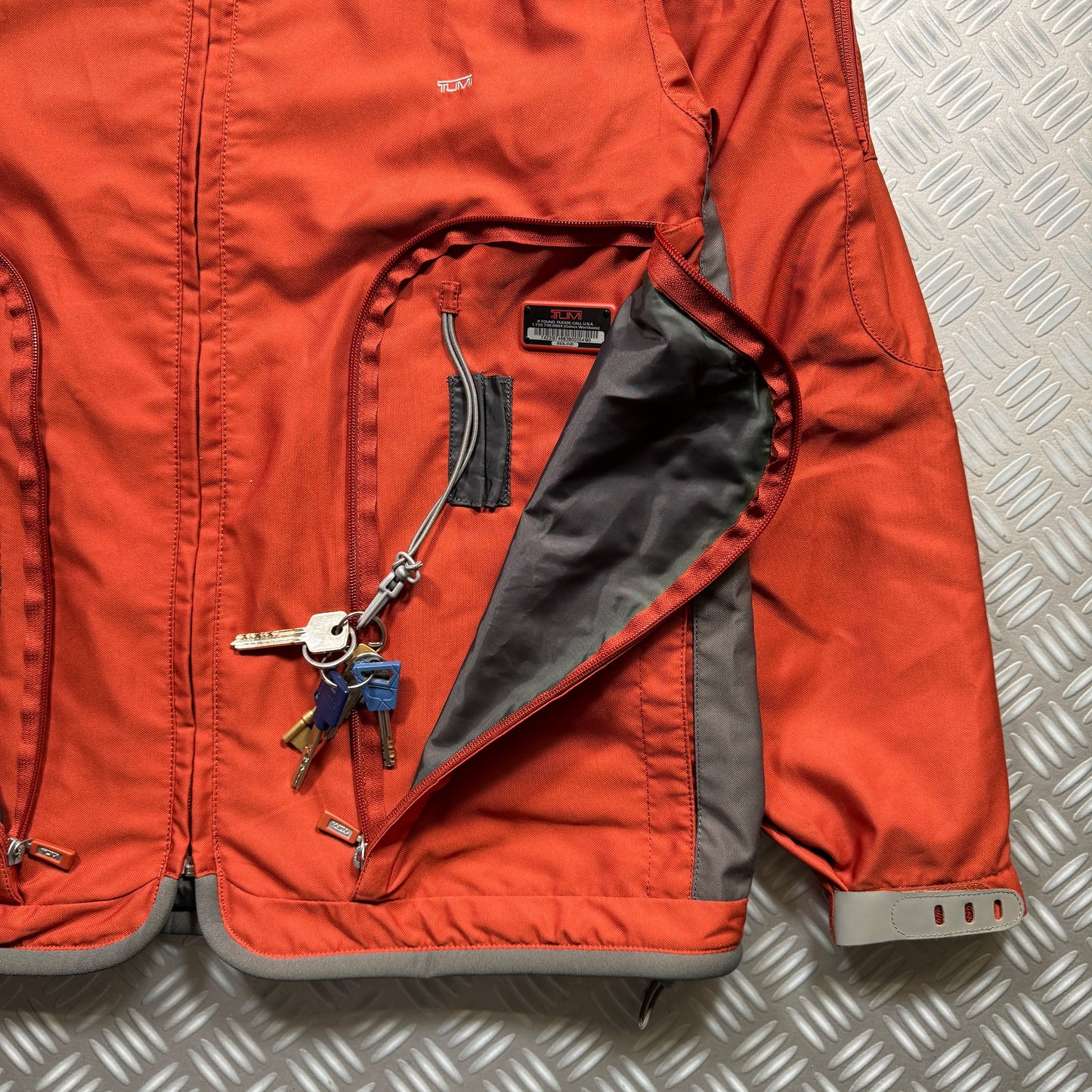 Early 2000's Tumi Multi Pocket Technical Jacket - Extra Large