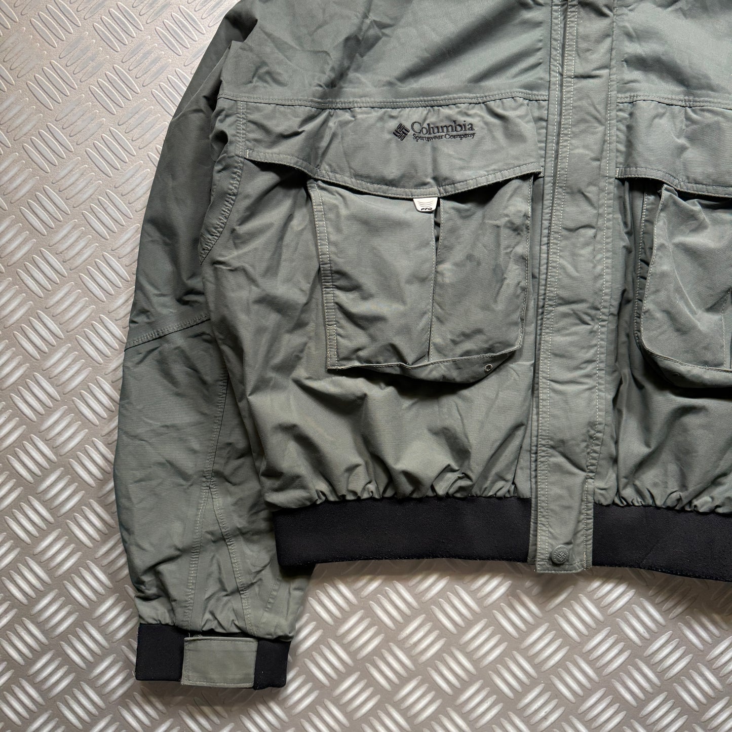 Columbia PFG Cropped Wading Jacket - Small / Medium