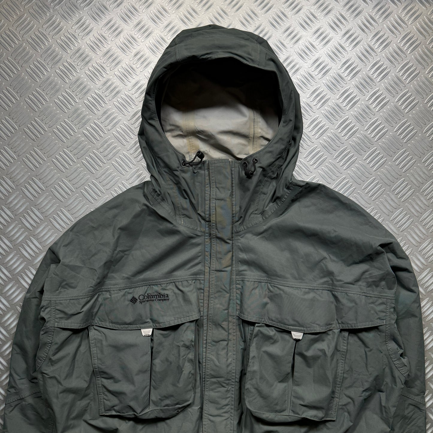 Columbia PFG Cropped Wading Jacket - Small / Medium