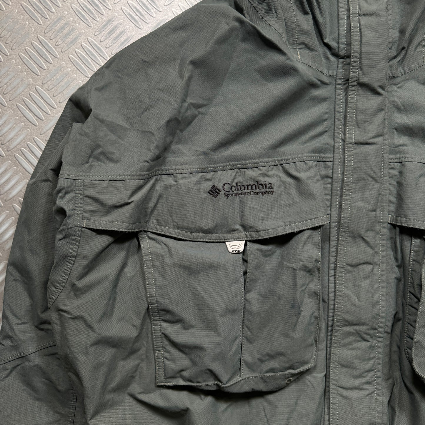 Columbia PFG Cropped Wading Jacket - Small / Medium