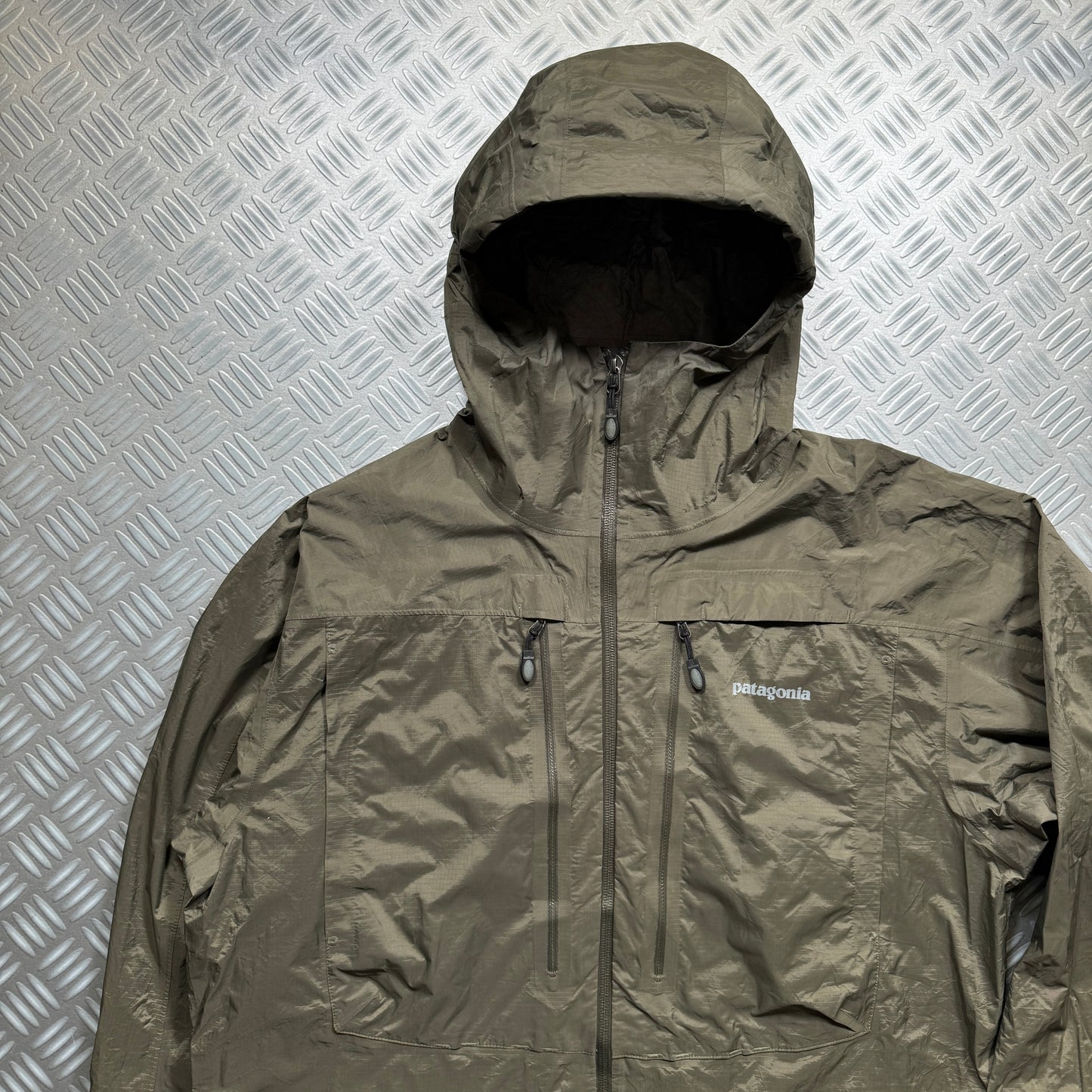 Early 2000's Patagonia Khaki Green Shell Jacket - Small
