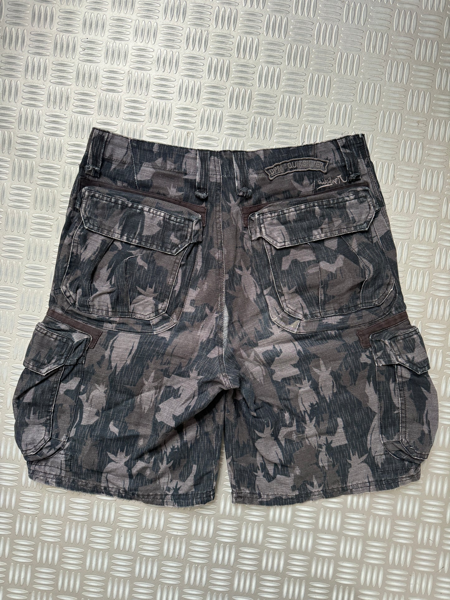 Maharishi x Futura x Quiksilver Pointman Camo Shorts - 30" Waist