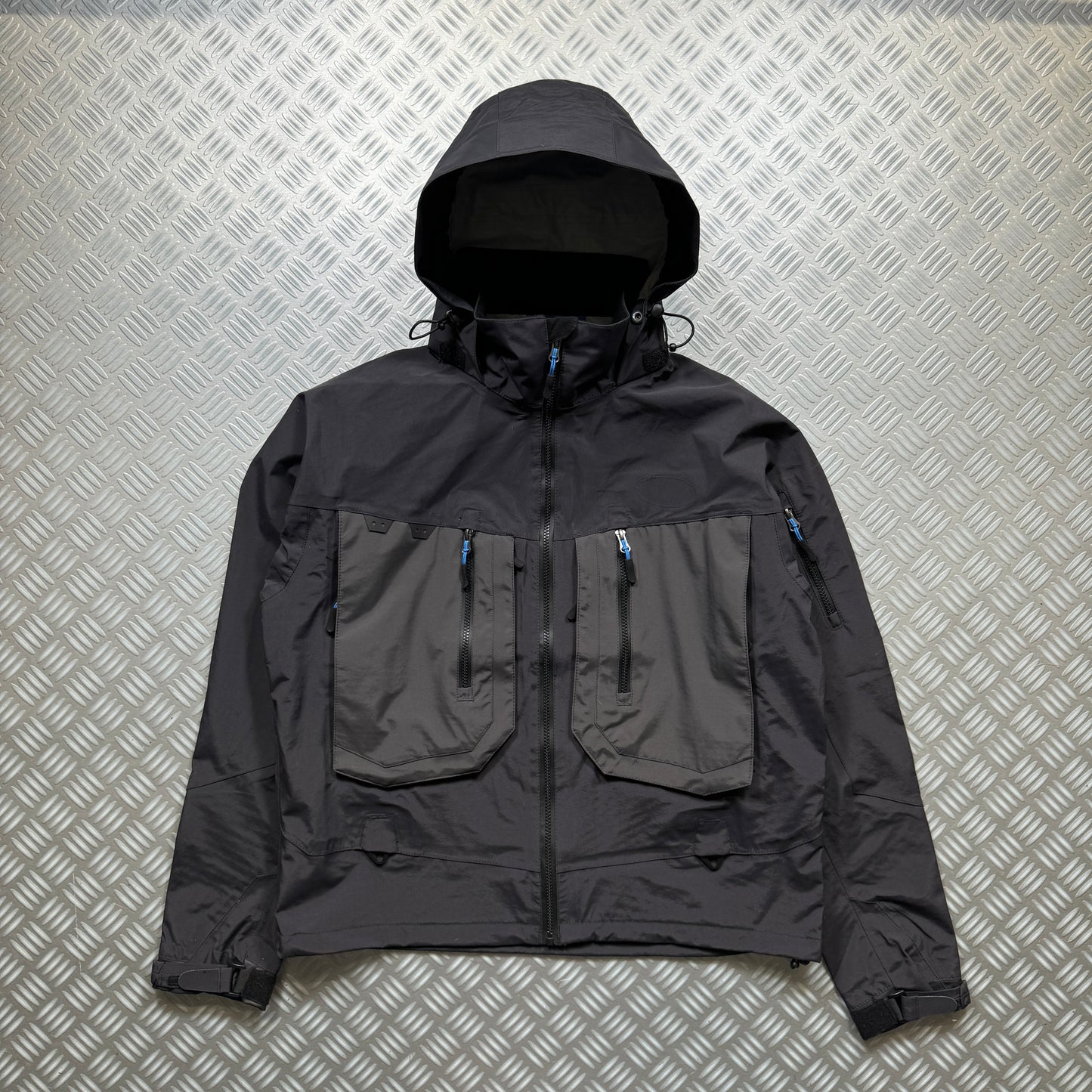 Early 2000's Multi-Pocket Taped Seam Waterproof Technical Jacket - Medium/Large