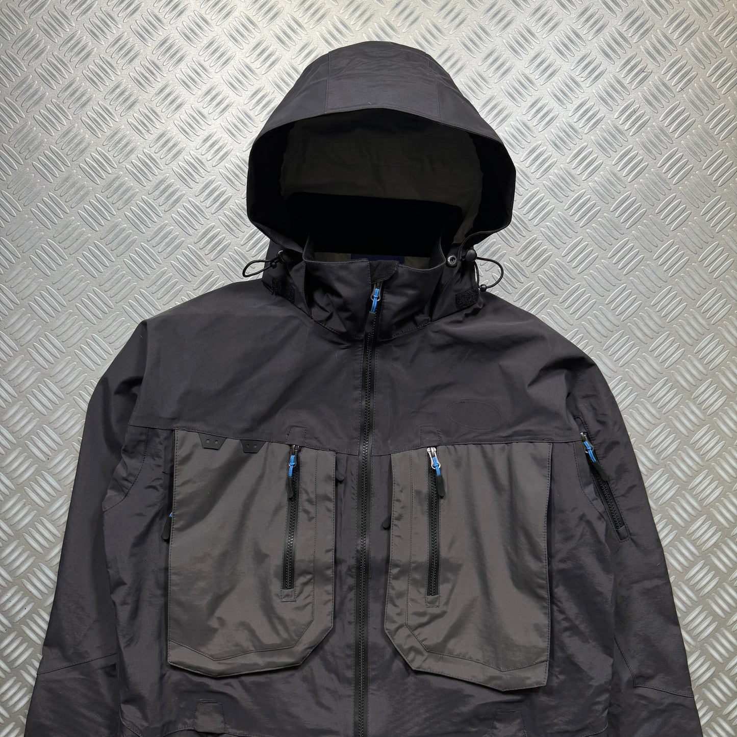 Early 2000's Multi-Pocket Taped Seam Waterproof Technical Jacket - Medium/Large