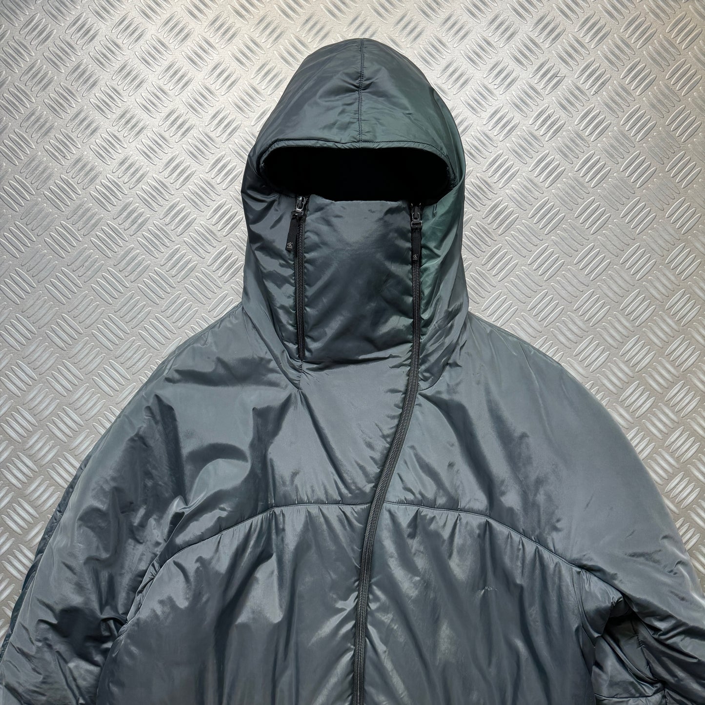 Calvin Klein Jeans Sidewinder Double-Zip Ninja Puffer - Extra Extra Large