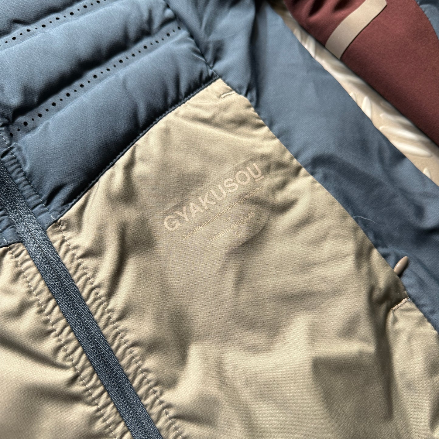 Nike x Undercover Gyakusou Perforated Performance Jacket - WMNS UK6-8