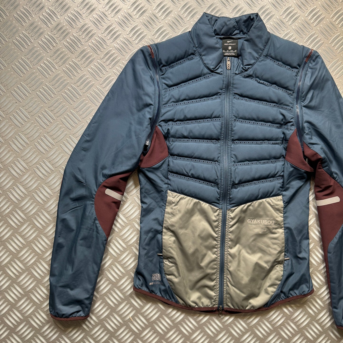 Nike x Undercover Gyakusou Perforated Performance Jacket - WMNS UK6-8
