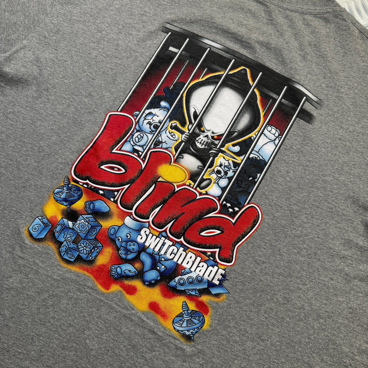 Early 2000's Blind Skateboards Switchblade Tee - Large