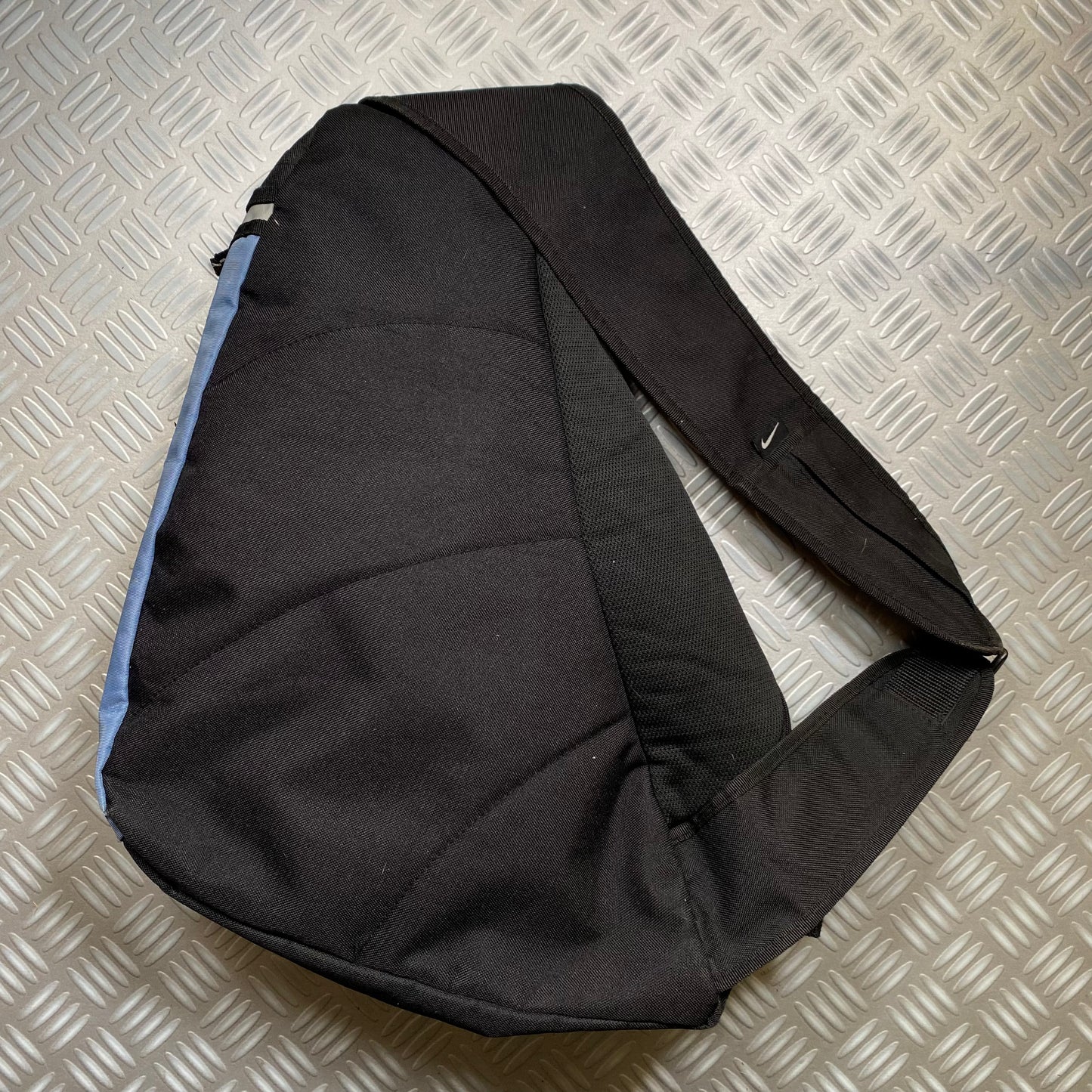 Early 2000's Nike Sling Cross Body Bag