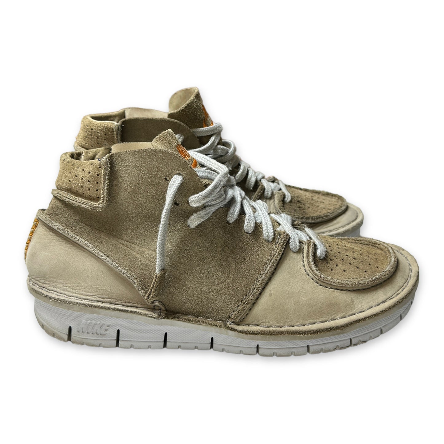 2005 Nike Considered ' BB' Mid Everyday Shoe - UK9 / US10 / EU44