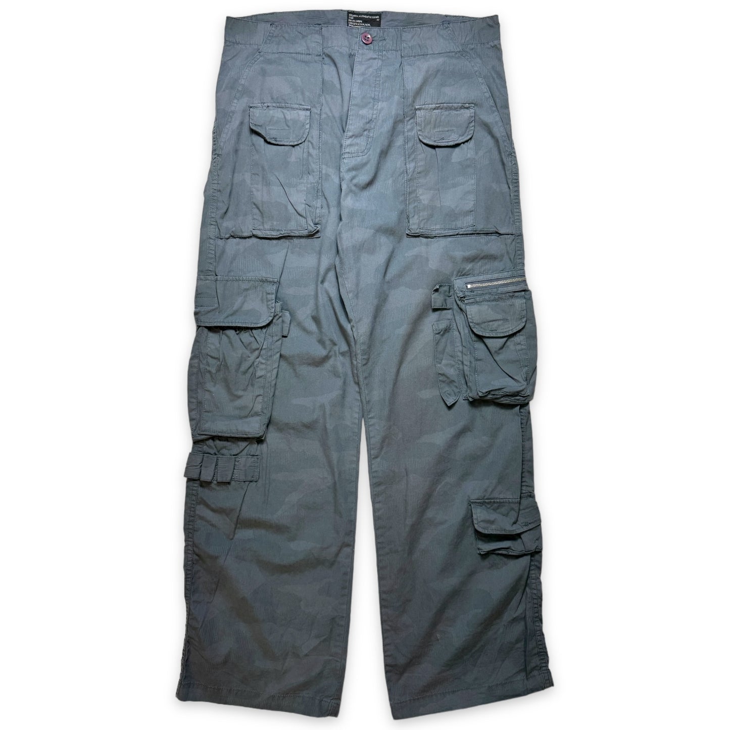 Early 2000's Stüssy Grey Camo Multi Pocket Cargo Pant