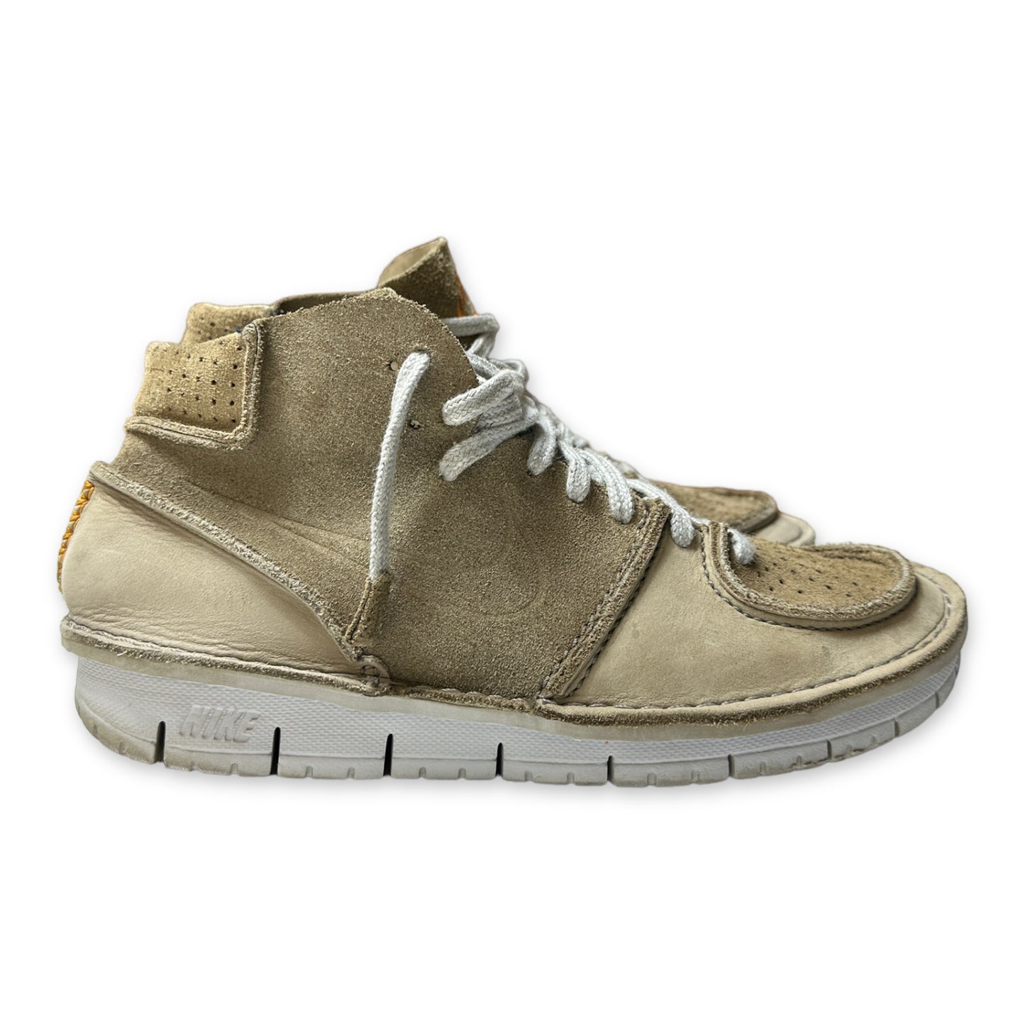 2005 Nike Considéré comme « BB » Mid Chaussure de tous les jours - UK9 / US10 / EU44