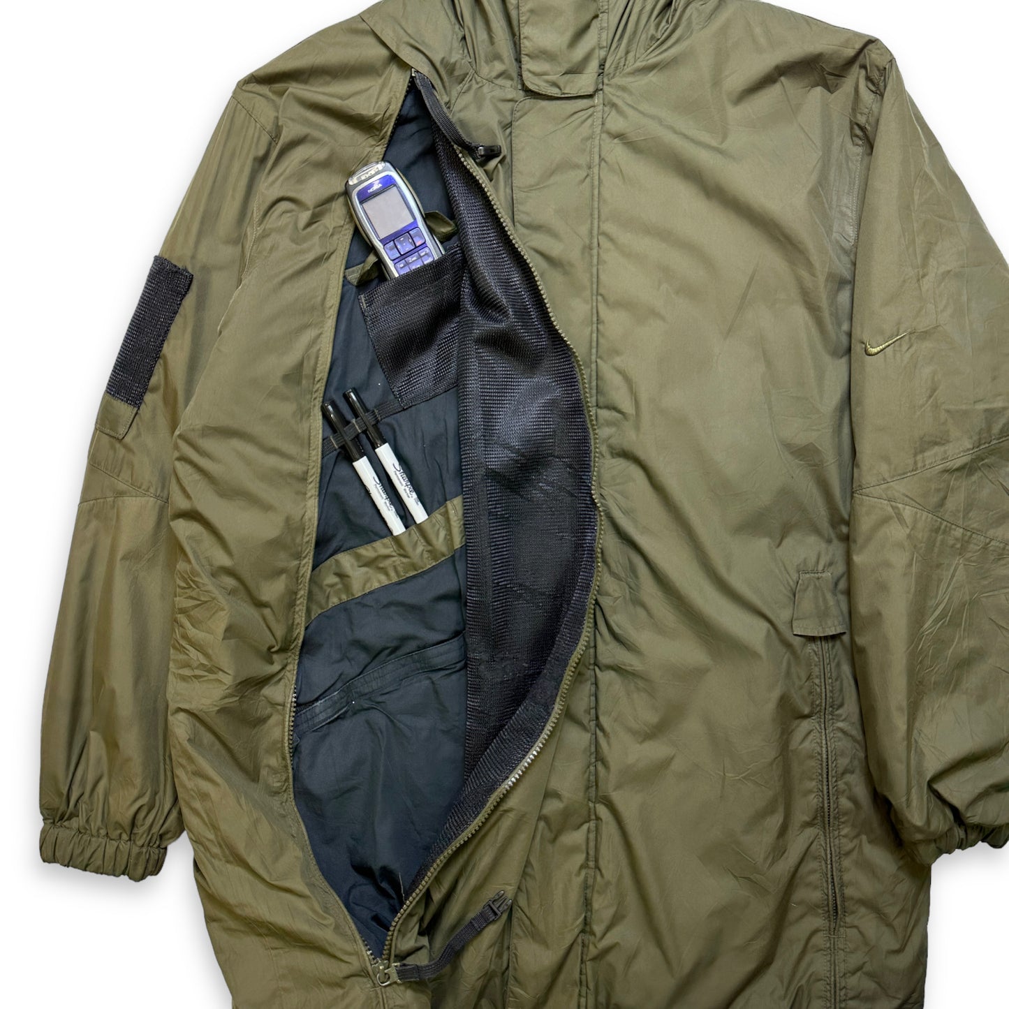 Veste à poche dissimulée rembourrée technique Nike du début des années 2000 - Extra Large