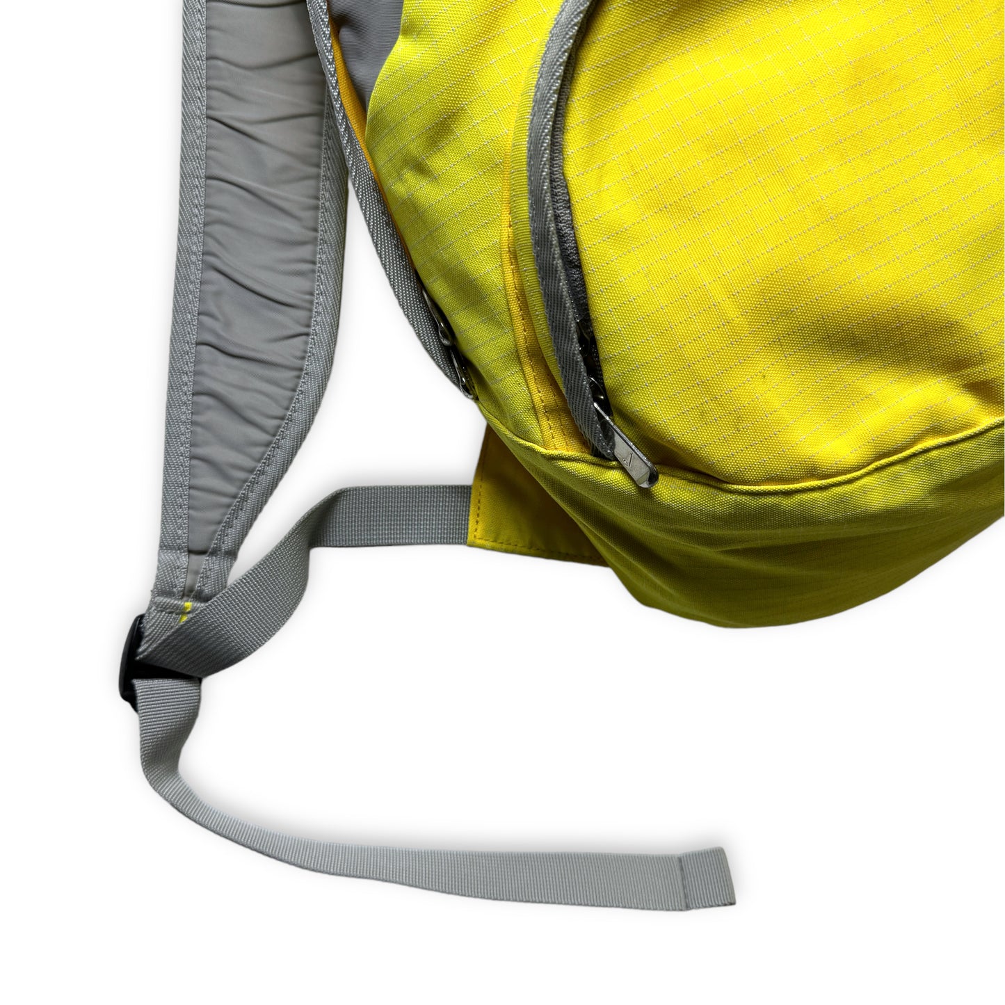 Sac à dos Nike à grille jaune vif