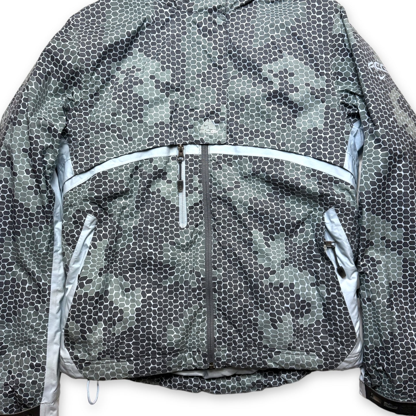 Early 2000's Nike ACG Centre Graphic Reptile Camo Padded Jacket - Small