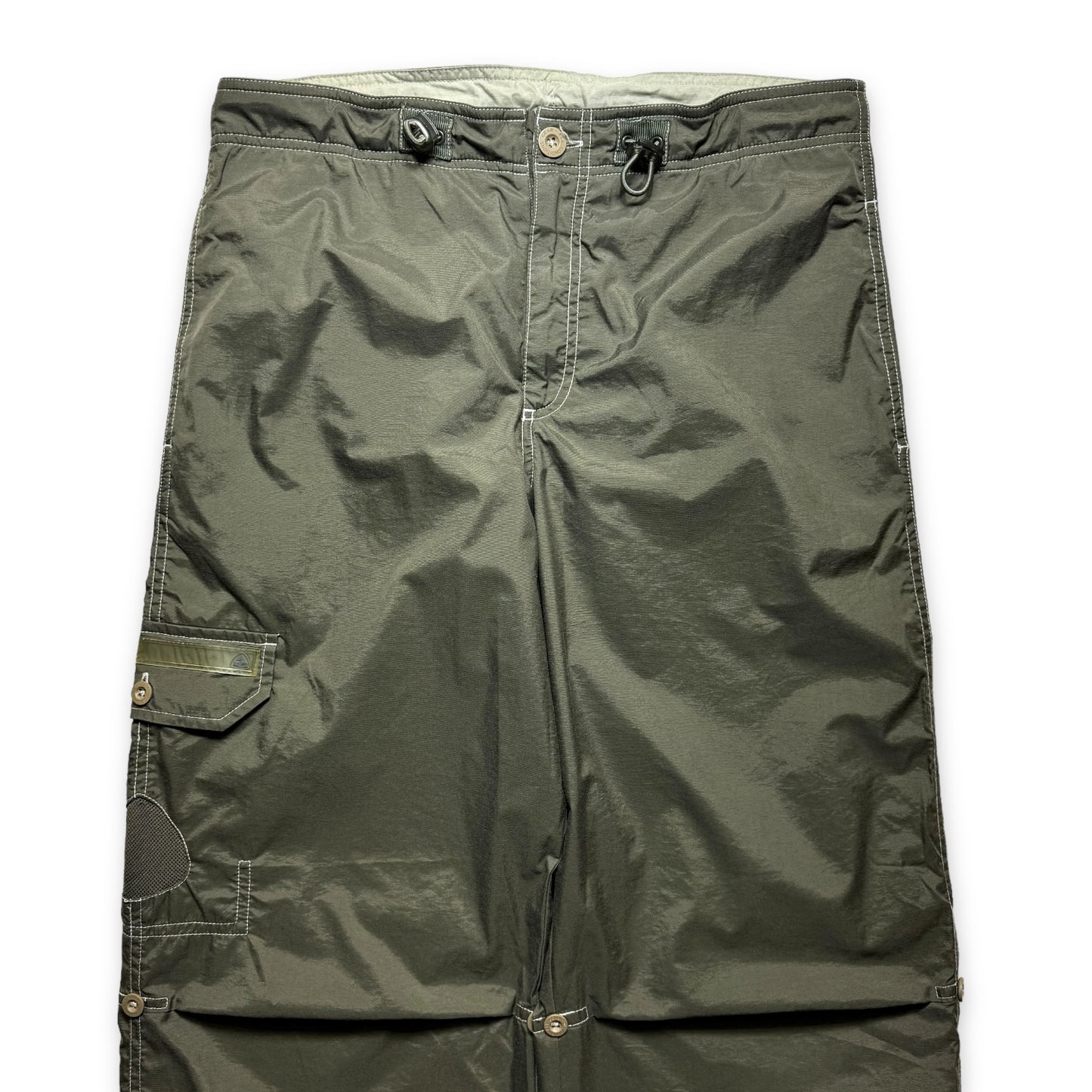 Early 2000's Nike ACG Nylon Cargo Pant - 32-34" Waist