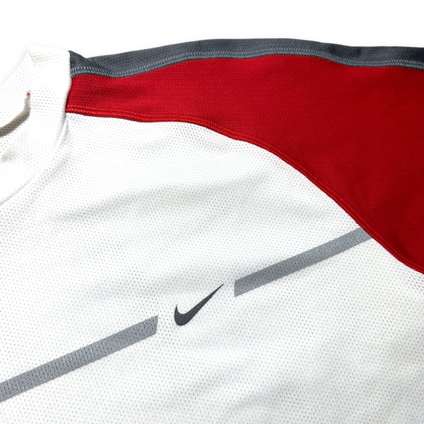 T-shirt graphique à panneaux Nike - Très grand