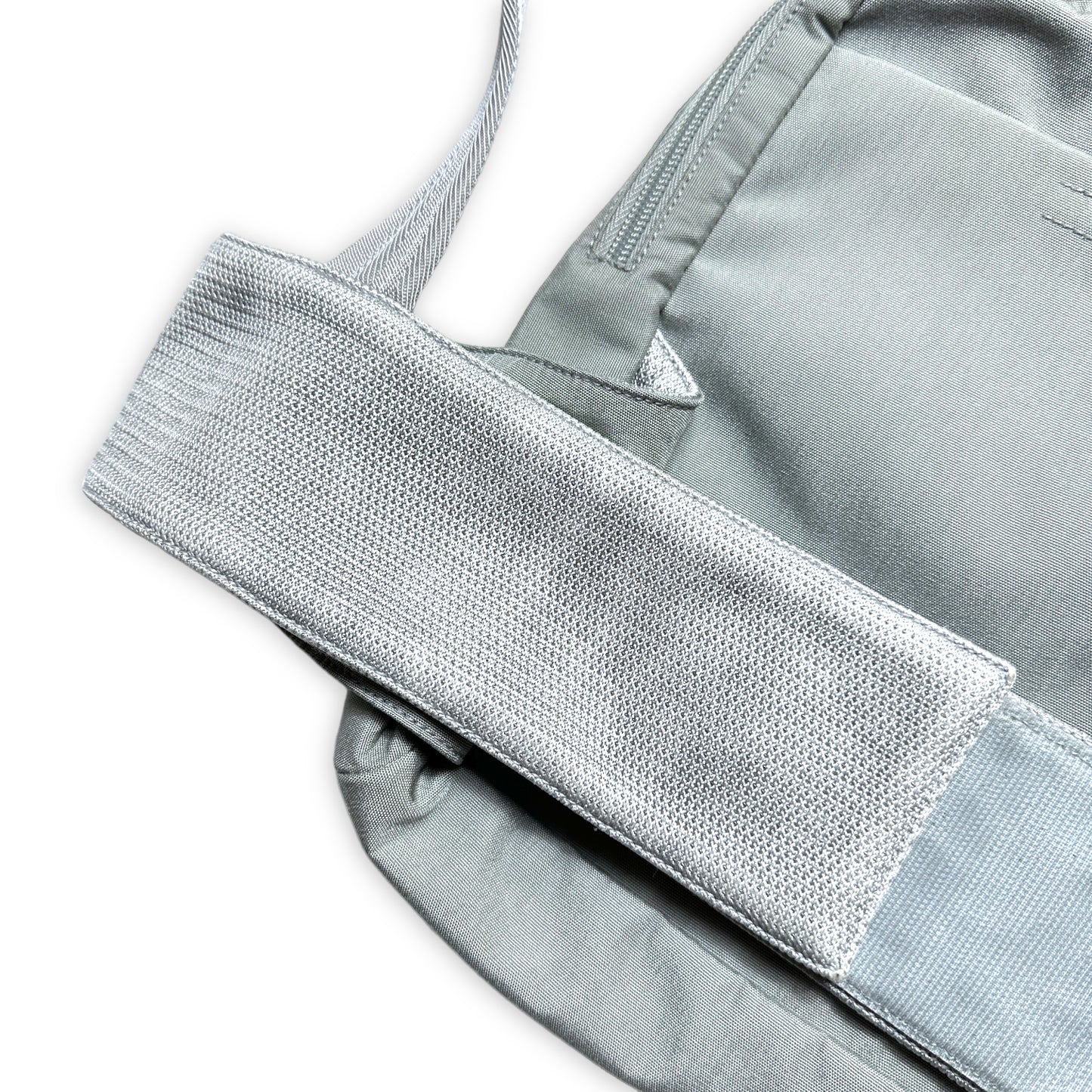 SS99' Prada Sac à dos harnais en maille argentée