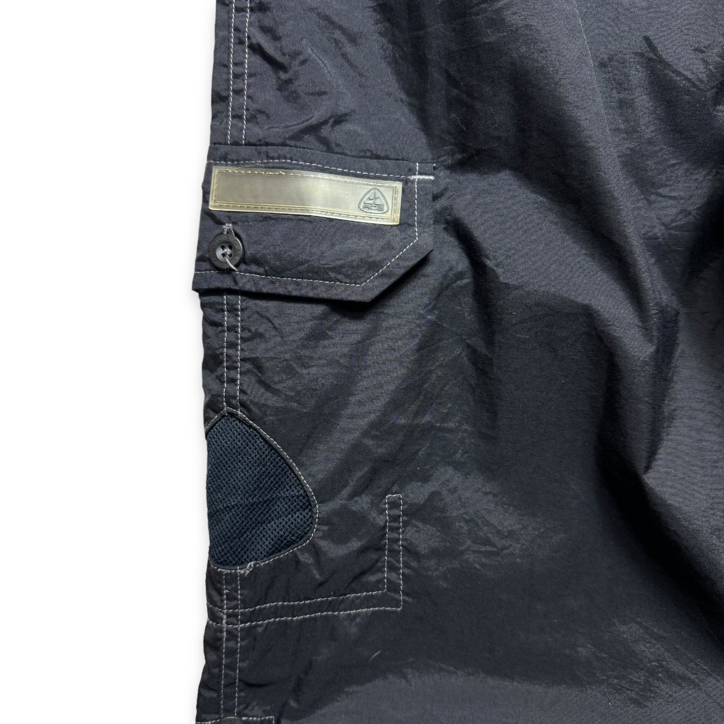 Early 2000's Nike ACG Nylon Cargo Pant - 32-34" Waist