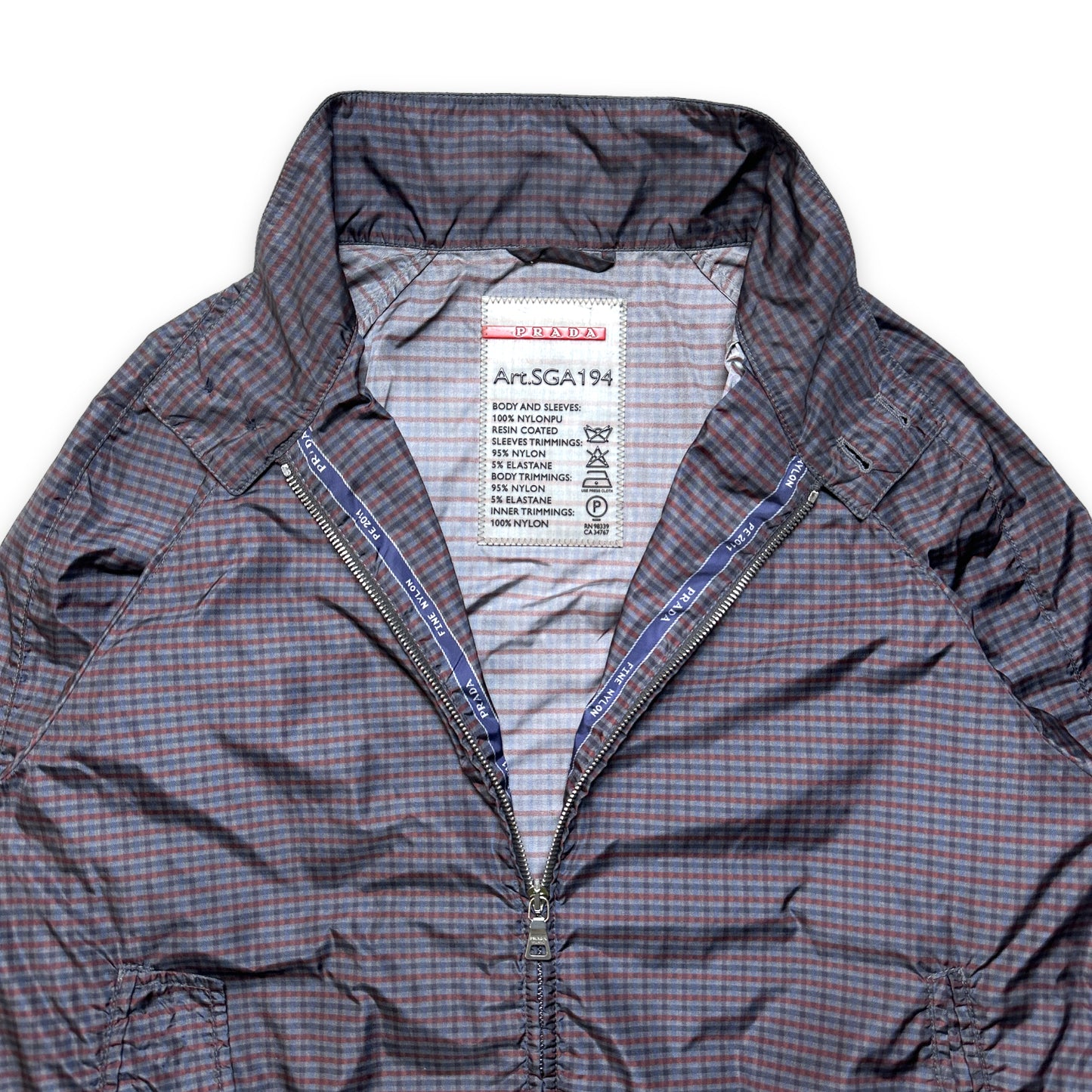 Blouson aviateur Prada Sport en nylon scintillant à carreaux noirs - Moyen