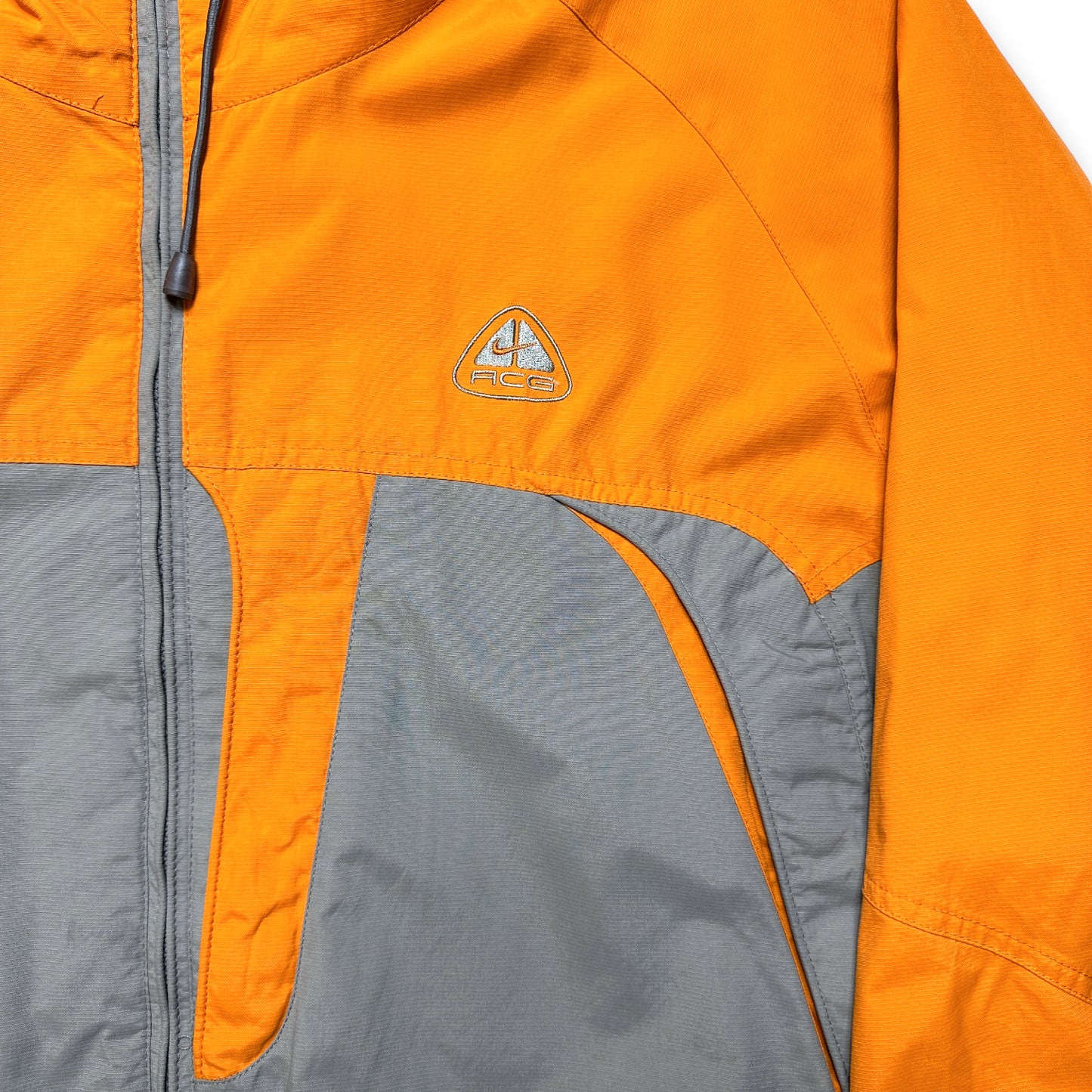 Veste matelassée Nike ACG orange/gris Storm-Fit - Extra Large