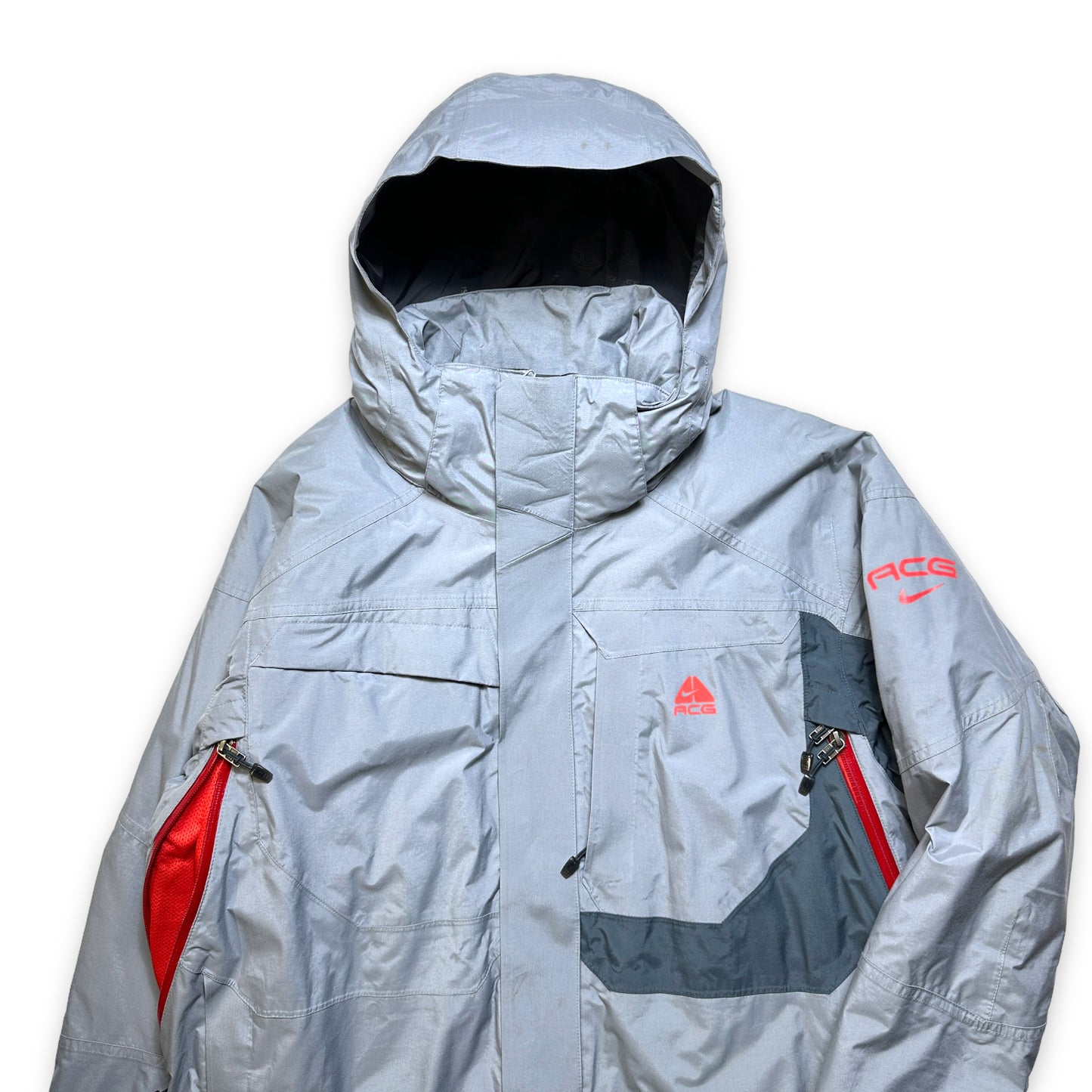 Early 2000's Nike ACG Grey/Red Ventilation Padded Jacket - Large / Extra Large