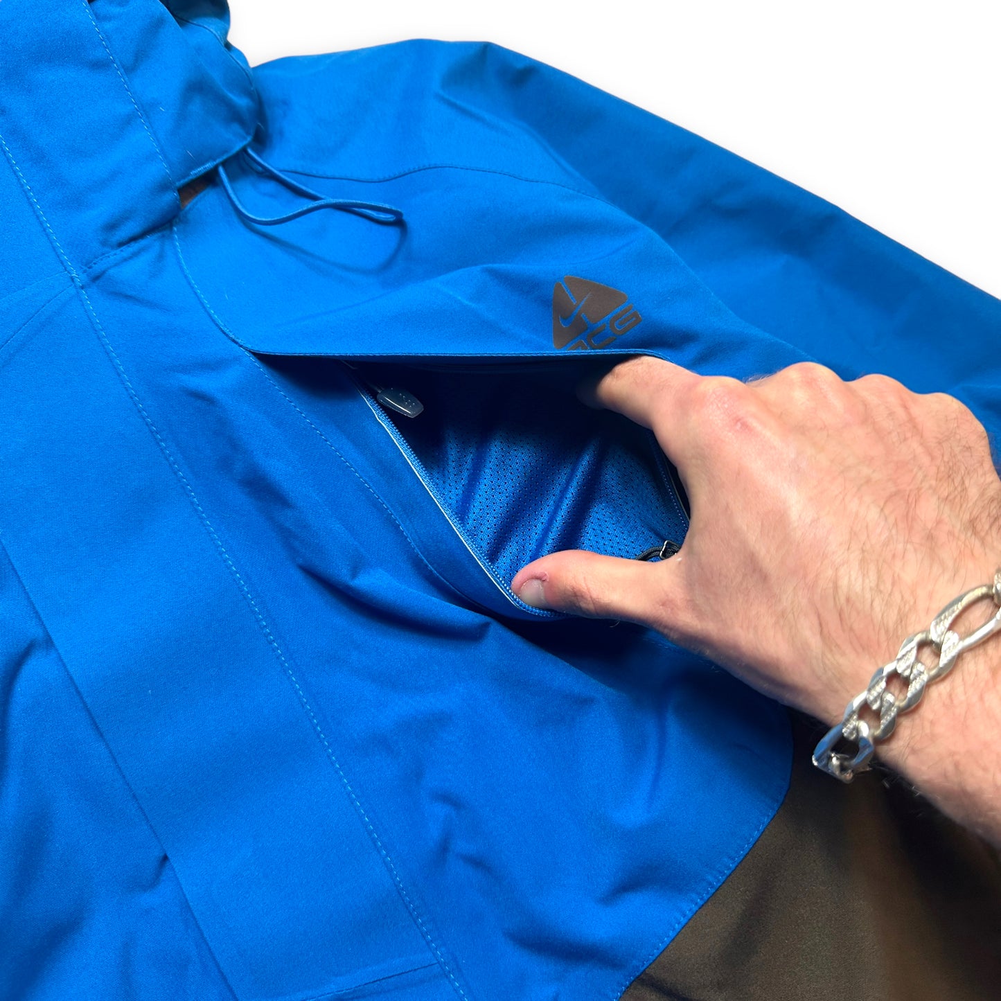 2006 Nike ACG Royal Blue/Brown Gore-Tex Padded Jacket - Medium
