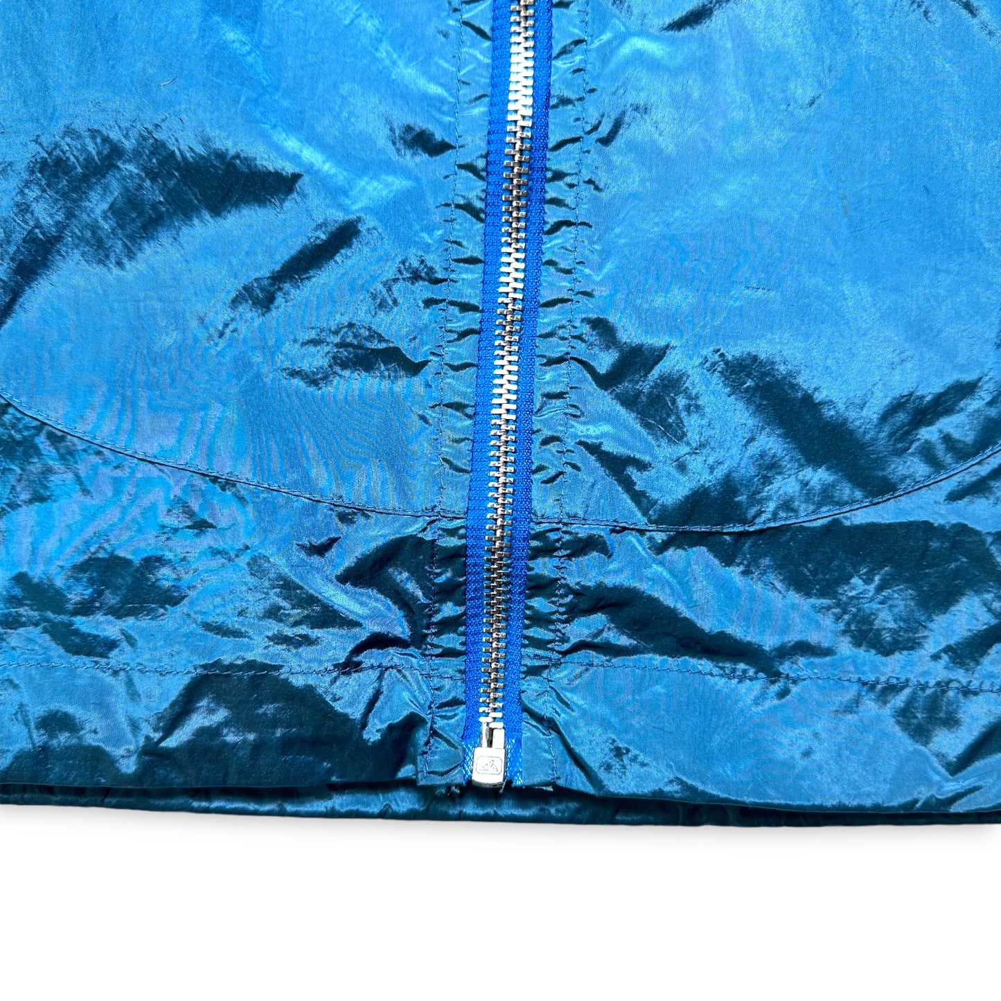 Échantillon de veste en métal en nylon à capuche bleu vif Stone Island - Moyen / Grand