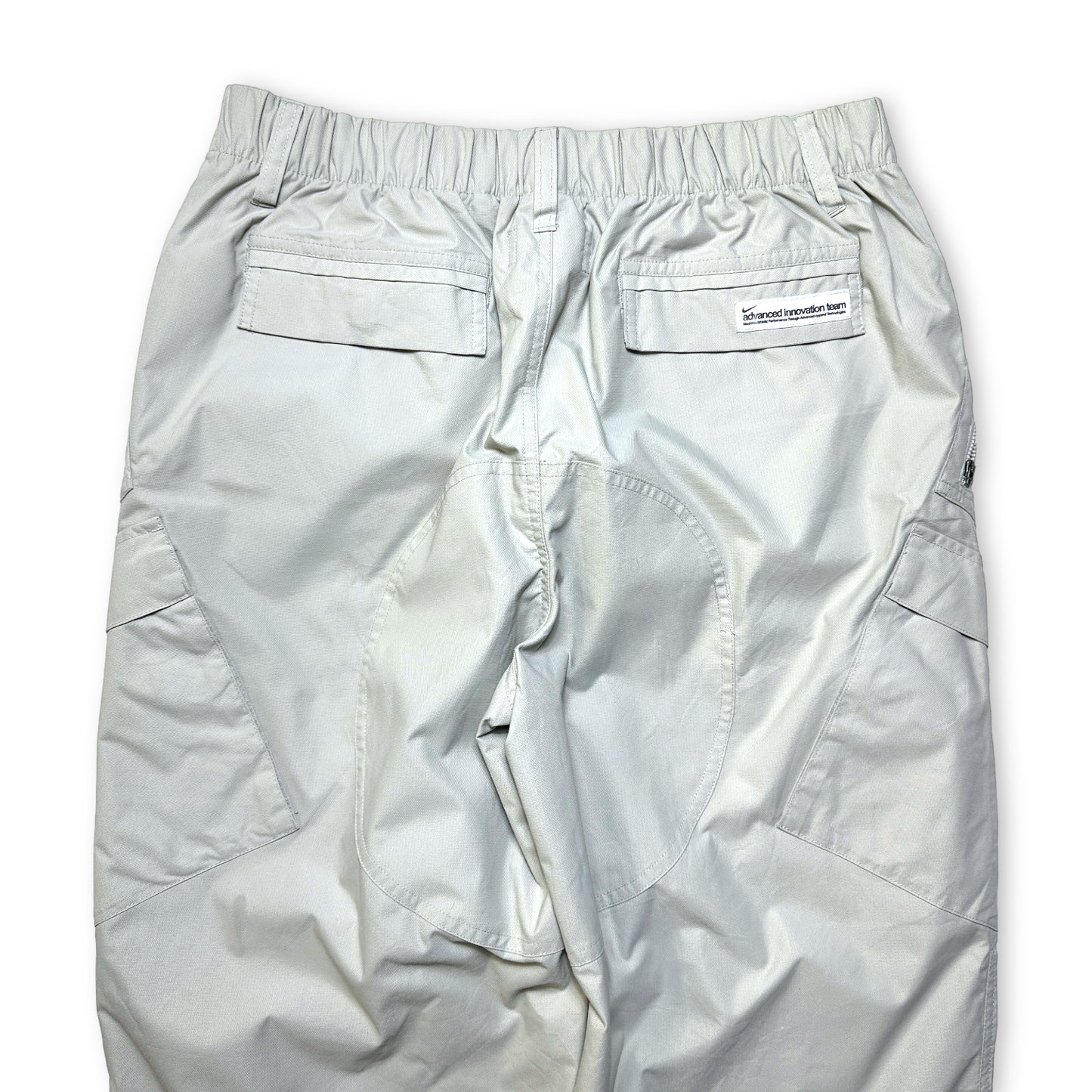 Pantalon cargo Nike Advanced Innovation Team du début des années 2000 - Taille 32"-40"