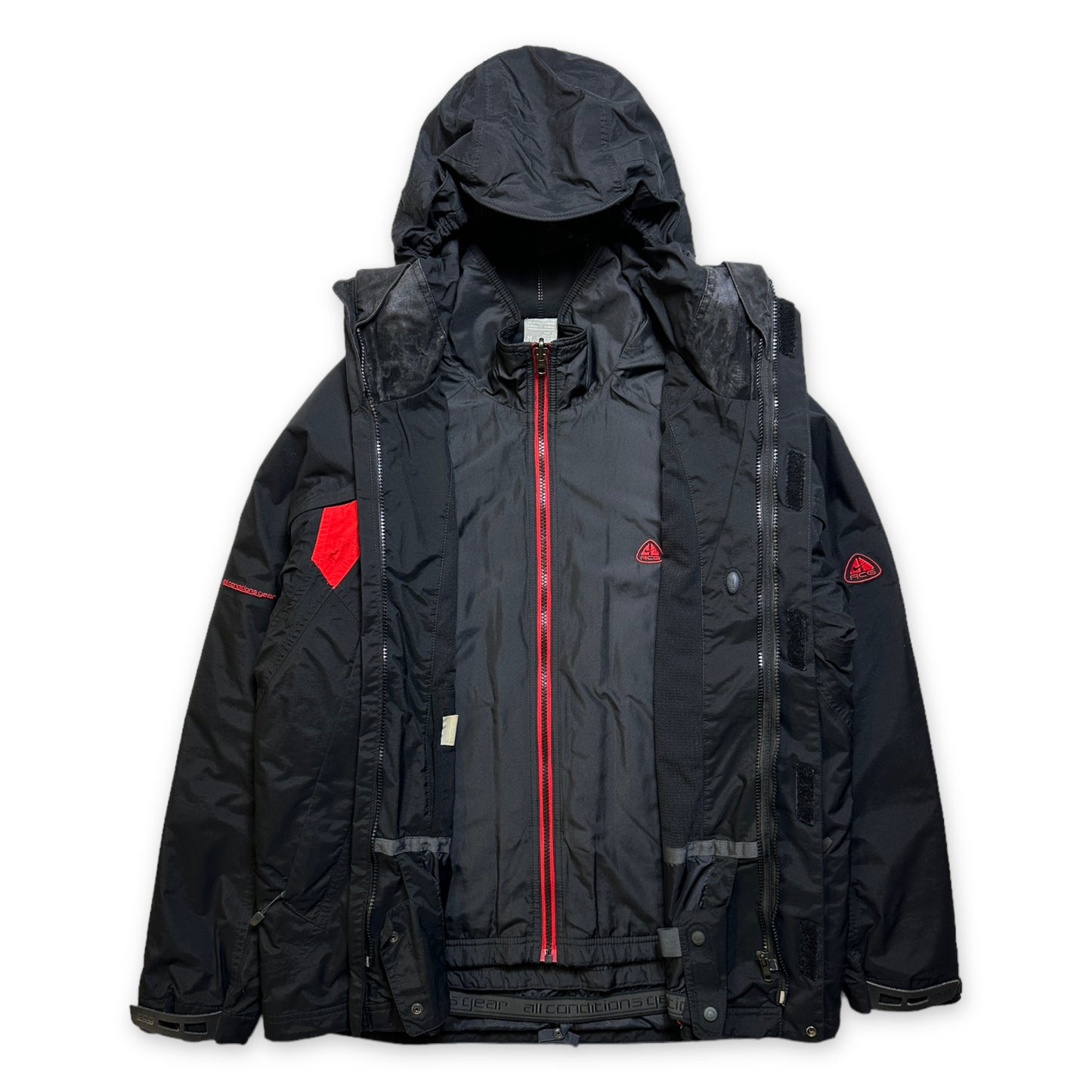 Early 2000's Nike ACG Black/Red 2in1 Padded Jacket - Medium