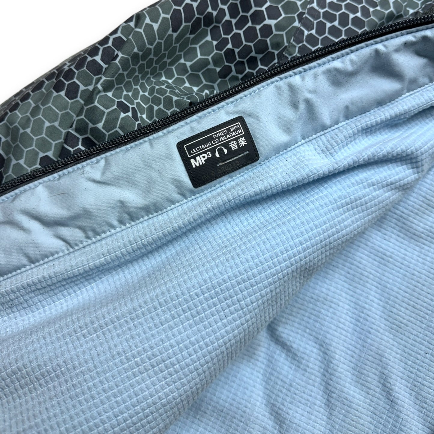 Early 2000's Nike ACG Centre Graphic Reptile Camo Padded Jacket - Small