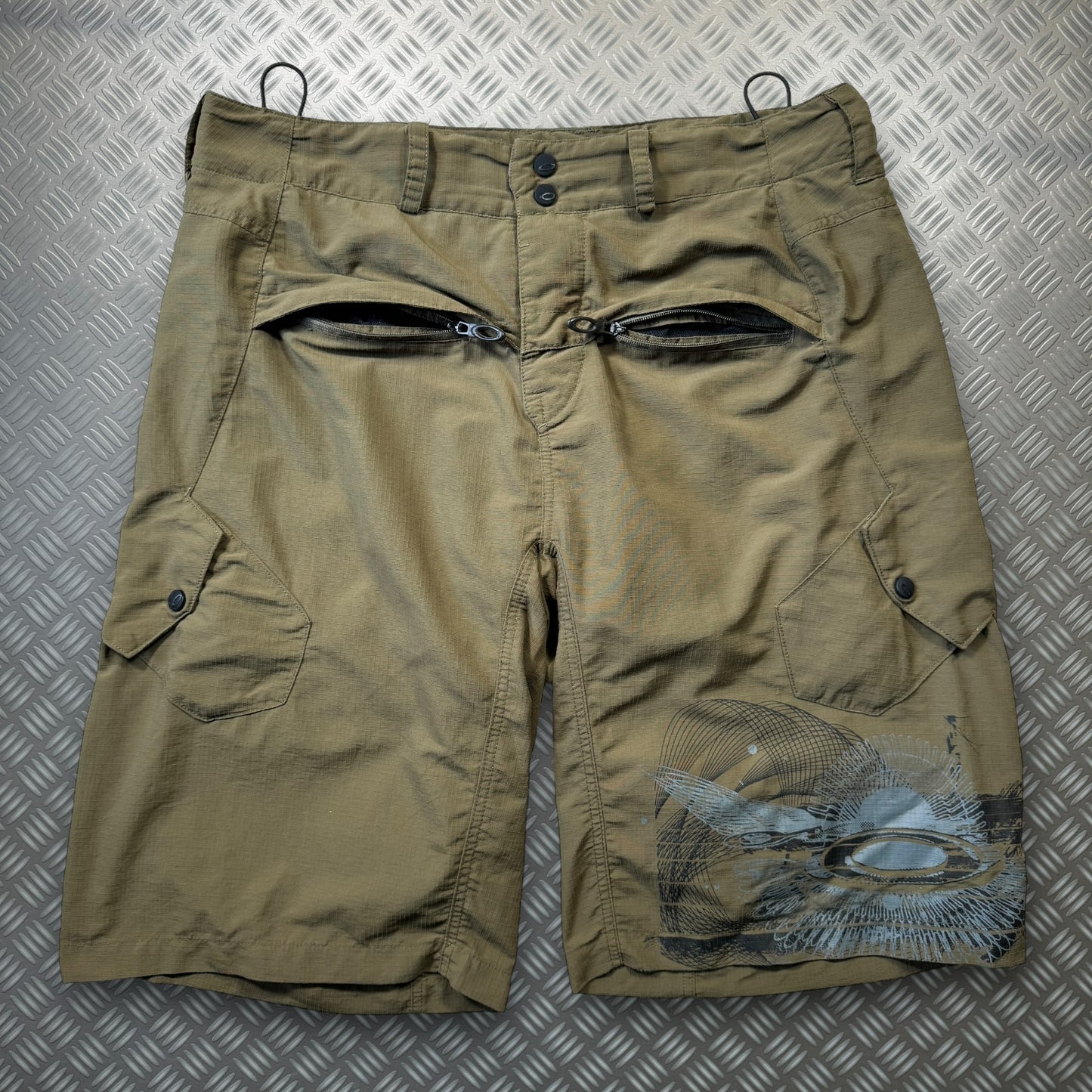 Oakley Technical Multi-Pocket Shorts - 34-38" Waist