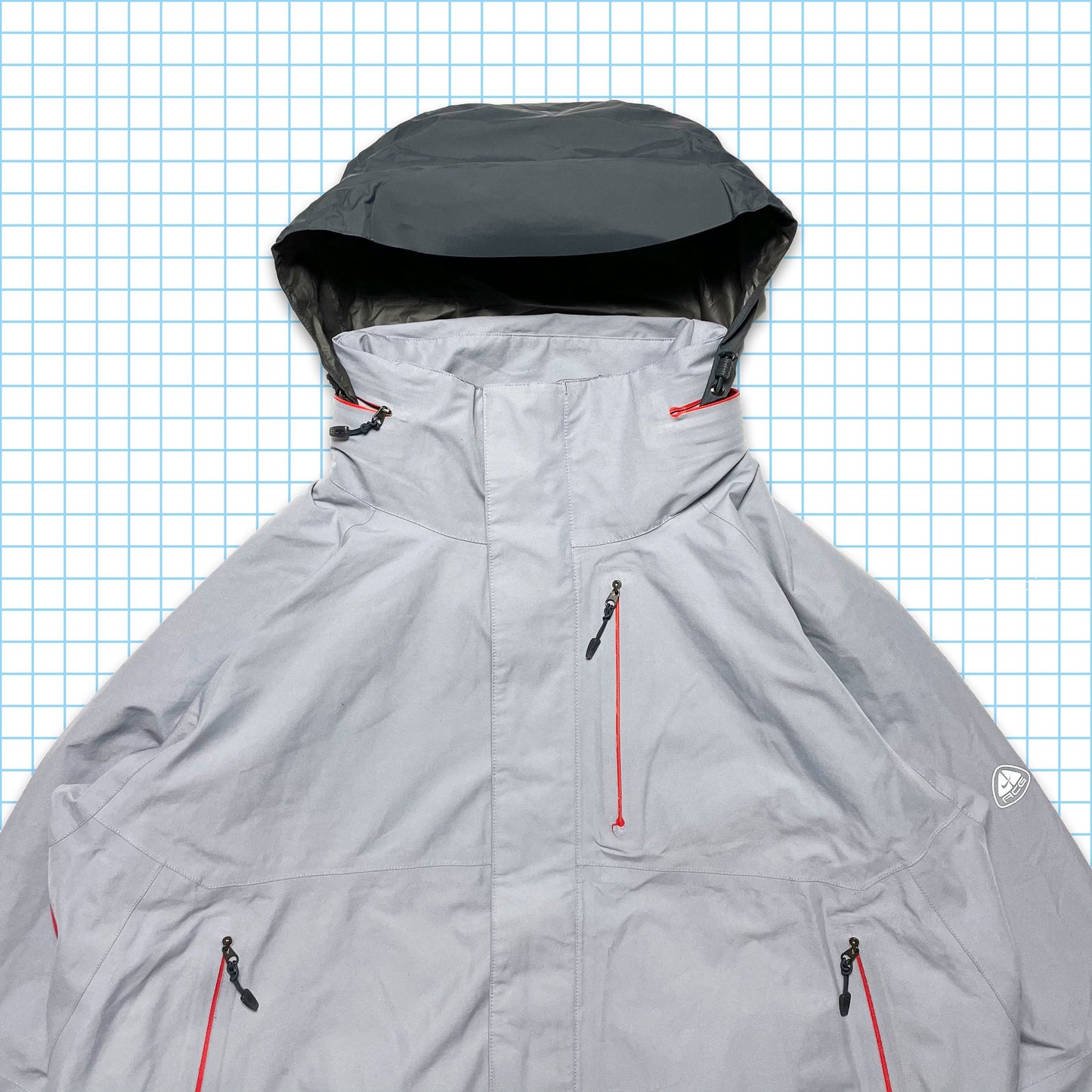 Nike ACG Light Grey Packable Hood Gore-Tex Tri-Pocket Jacket Fall 04’ - Extra Large / Extra Extra Large